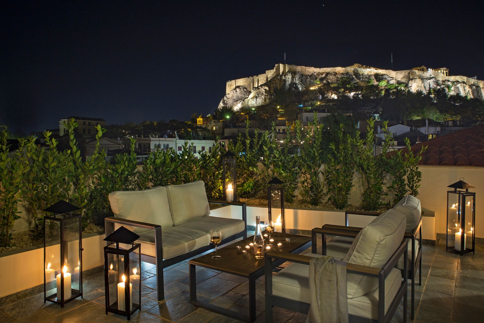 Iconic Suite with Acropolis View & Private Jacuzzi