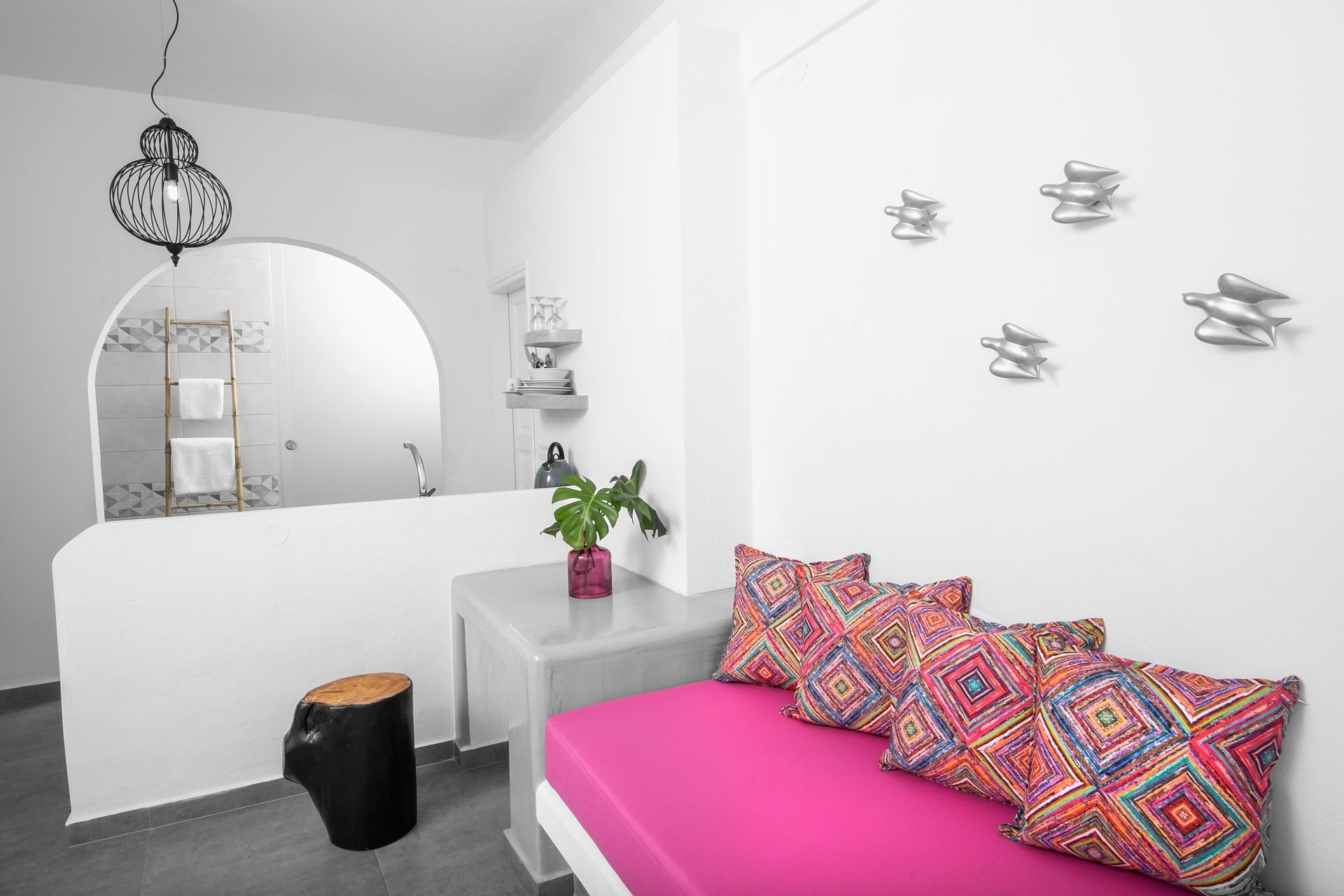 Abelonas Suite with Caldera View