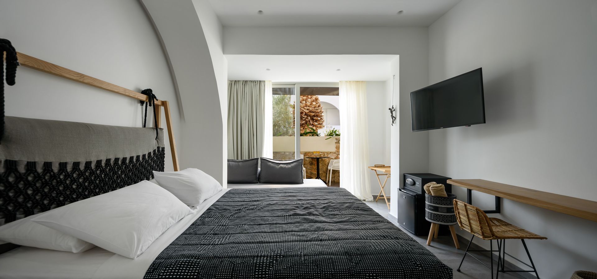 Junior Suite with outside Jacuzzi