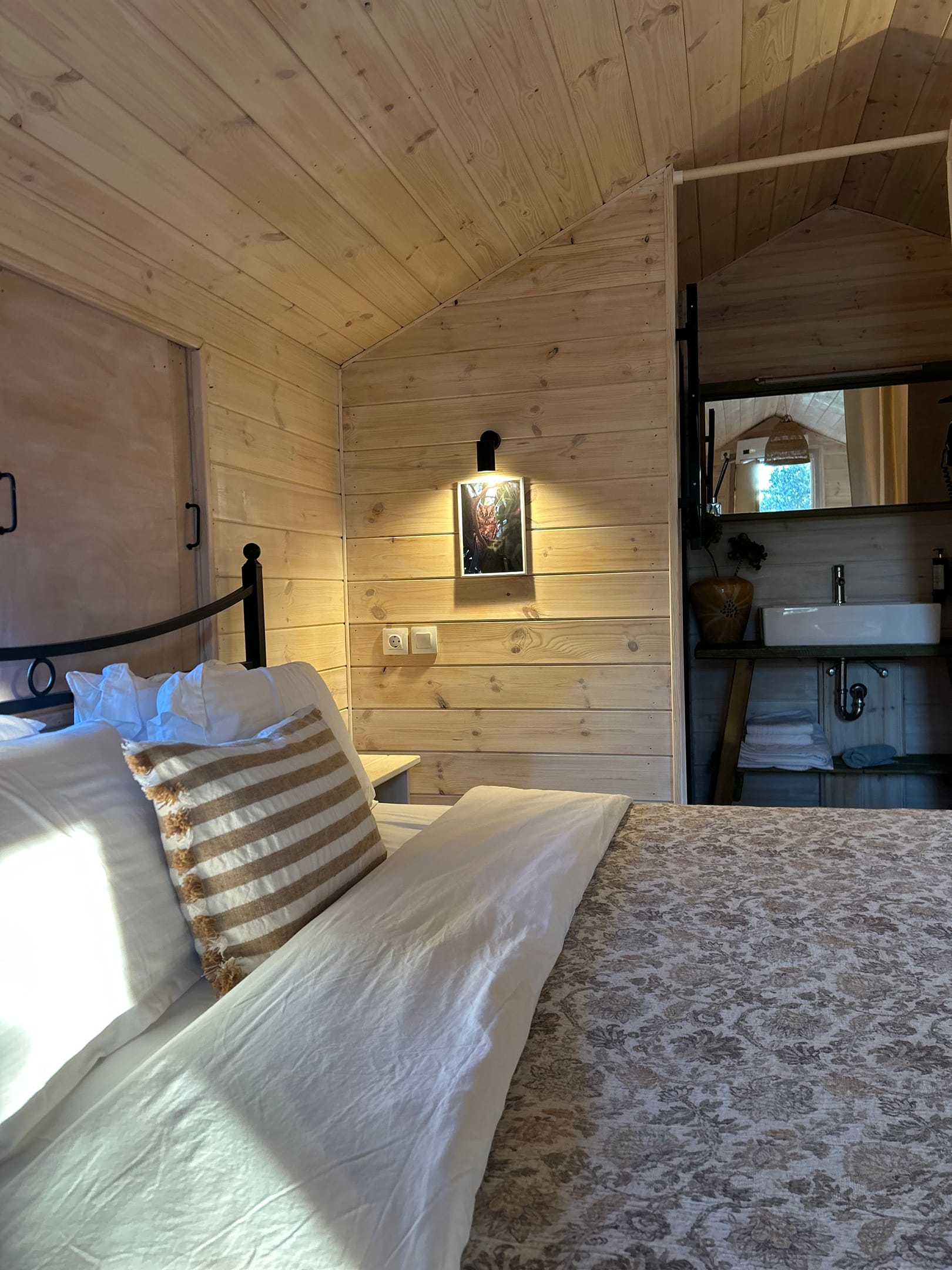 Sunflower (Glamping tent)