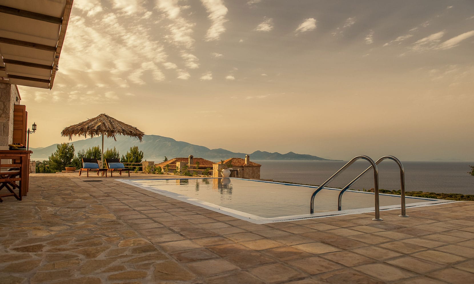 2 Bedroom | Villa Halkyon | Korithi