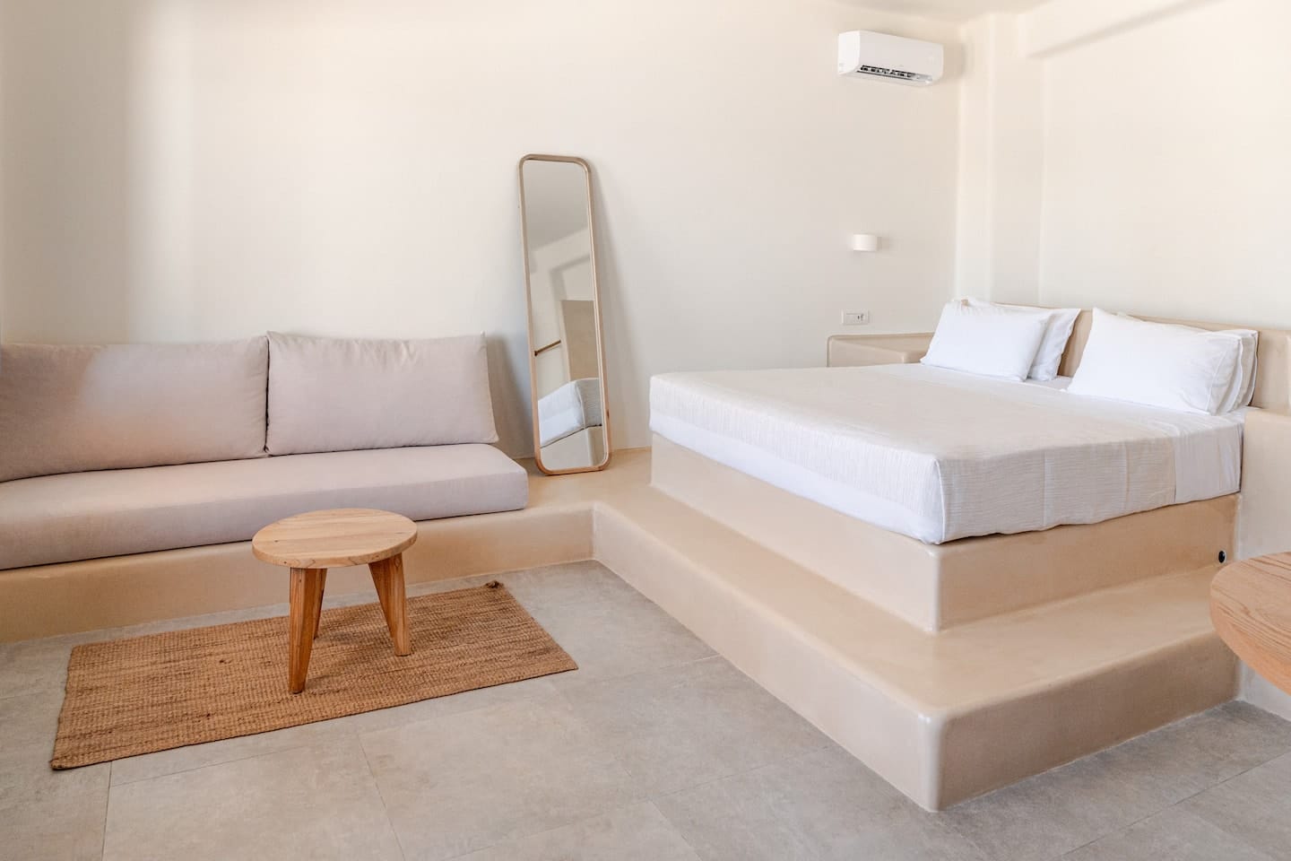 Thalassa Suite
