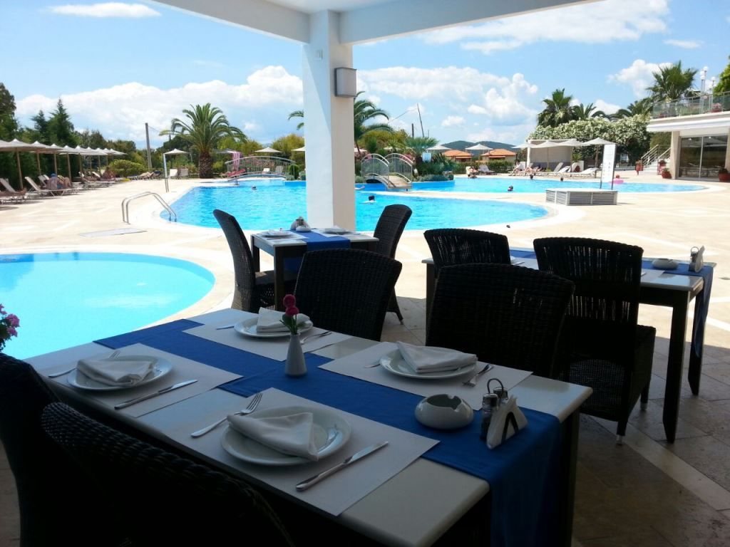 Alexandros Palace Hotel Amp; Suites Halkidiki