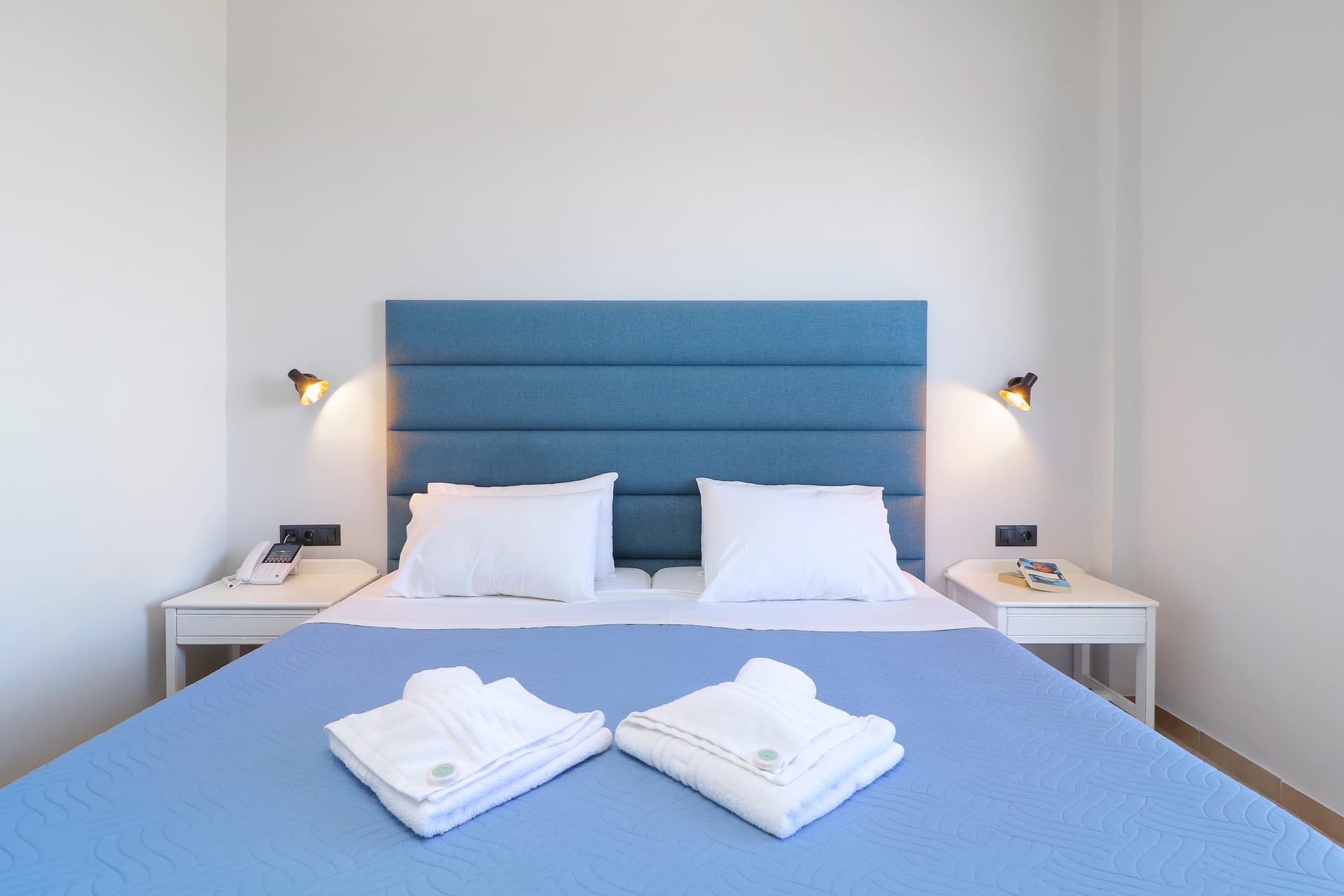 Double or Twin with Side Sea View