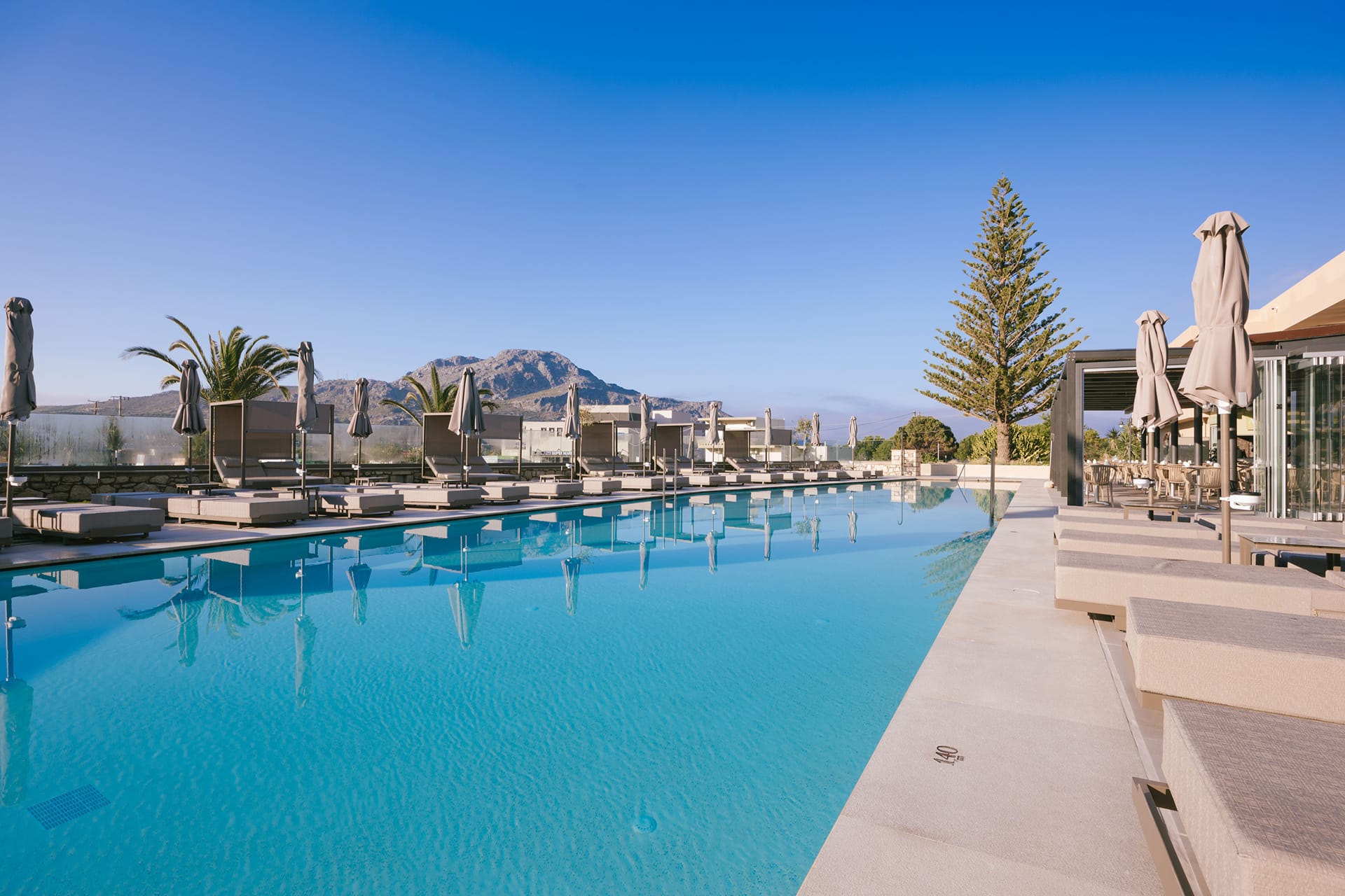 Alianthos Estate Resort, ,