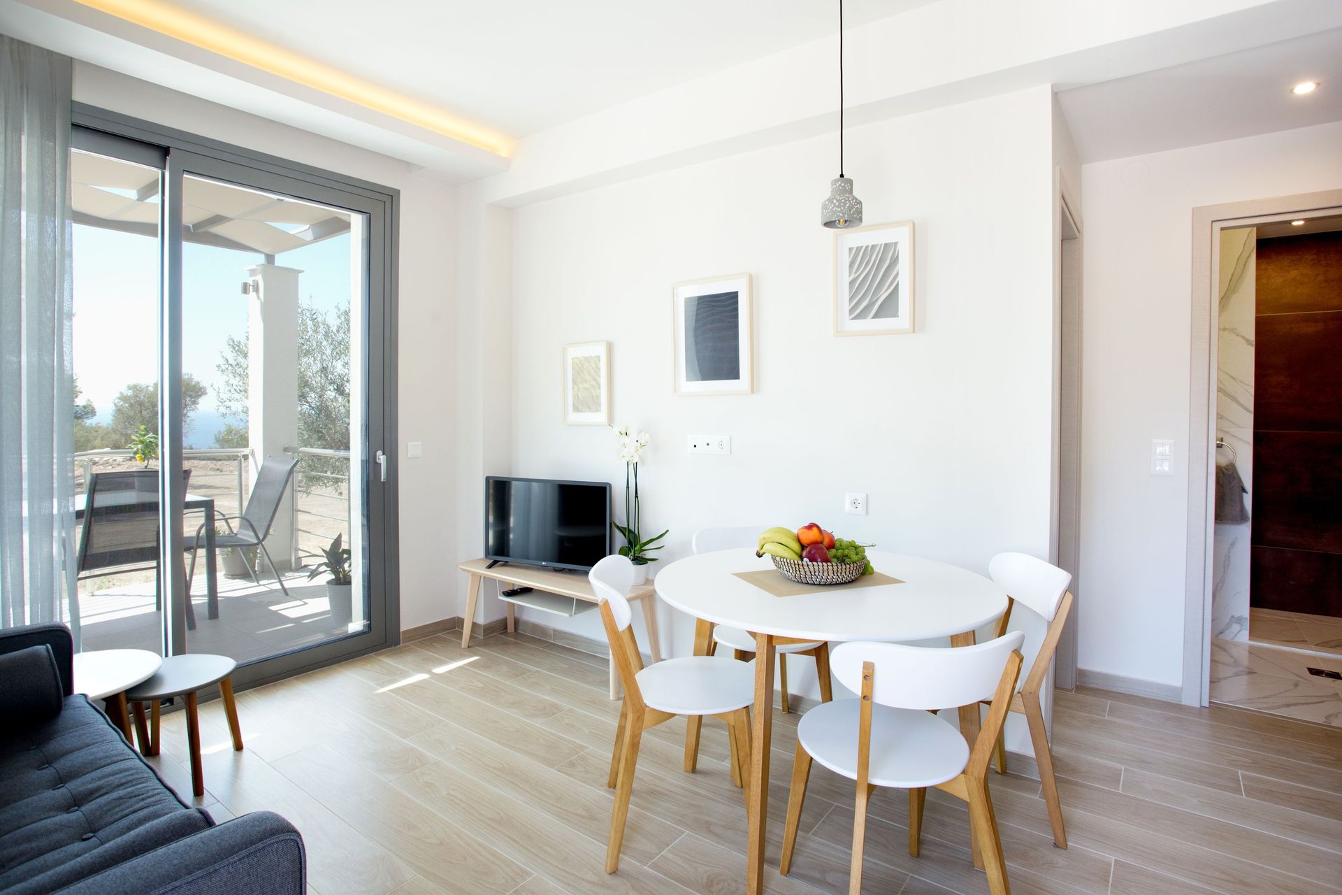 SeaView Two-Bedroom Apartment