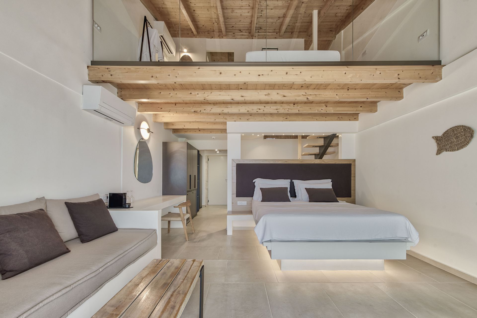 Maisonette with Sea View