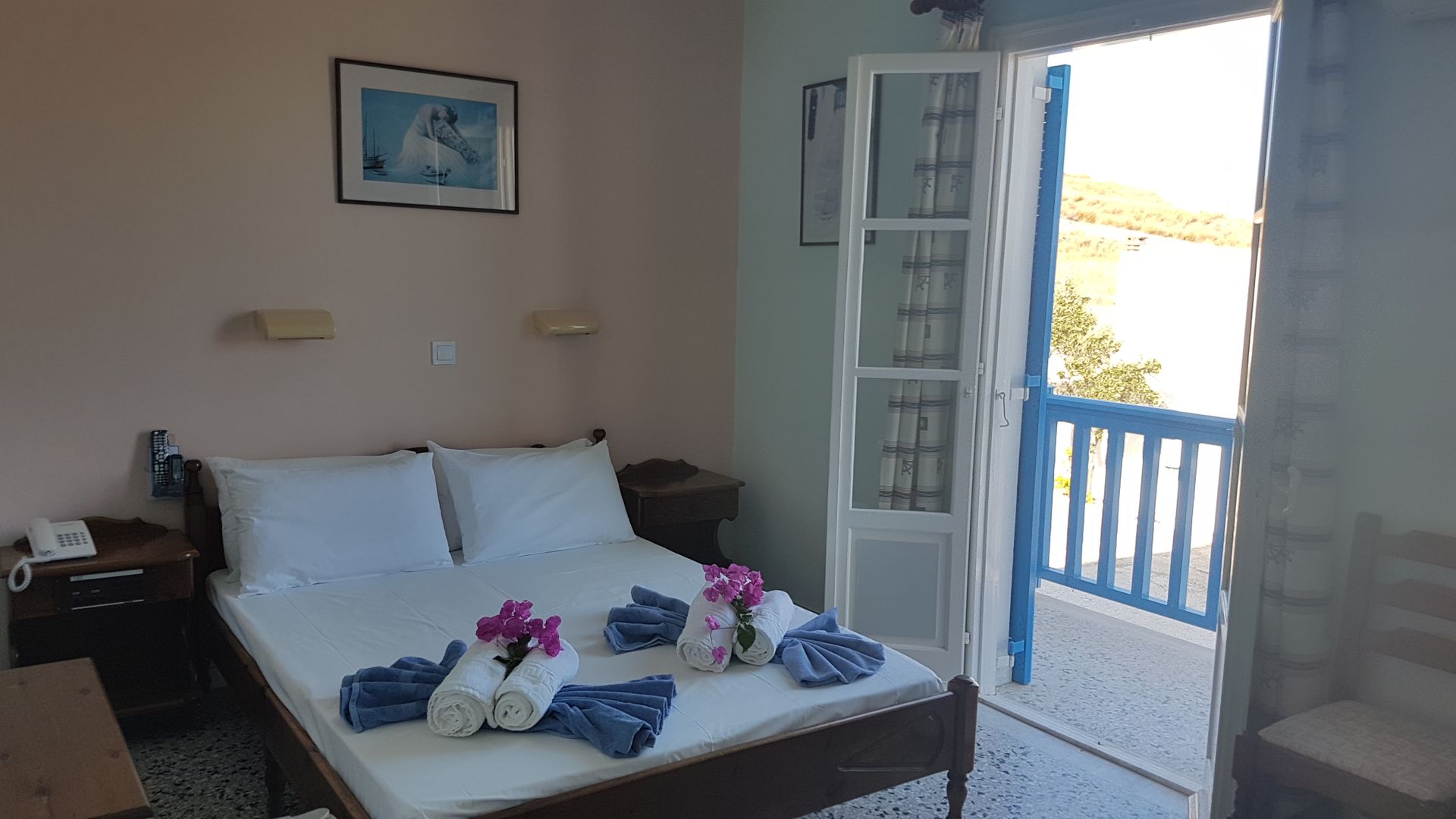 Double Room Sea or Garden View
