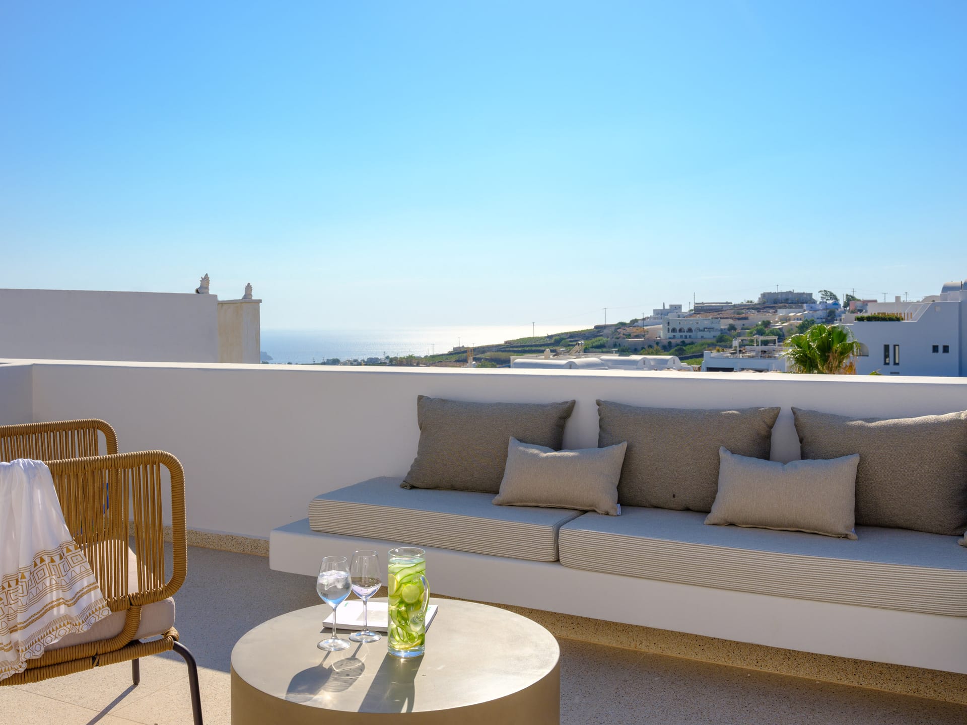 Rimidi Residence with Sea View