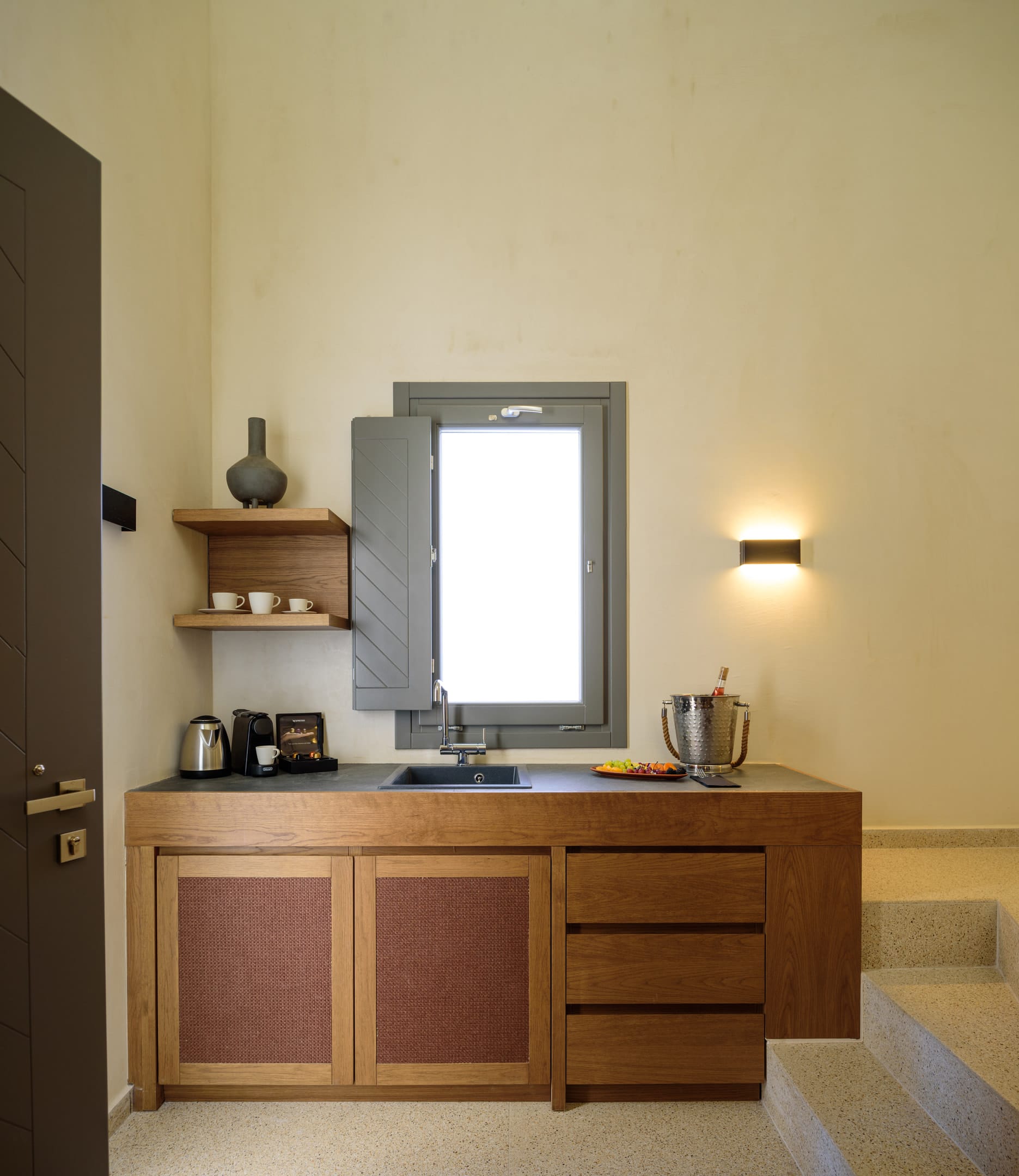 Rimidi Residence with Sea View