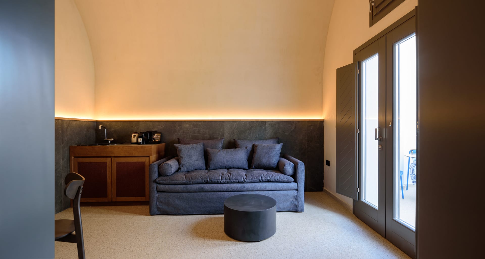 Tholos Residence with Hot Tub