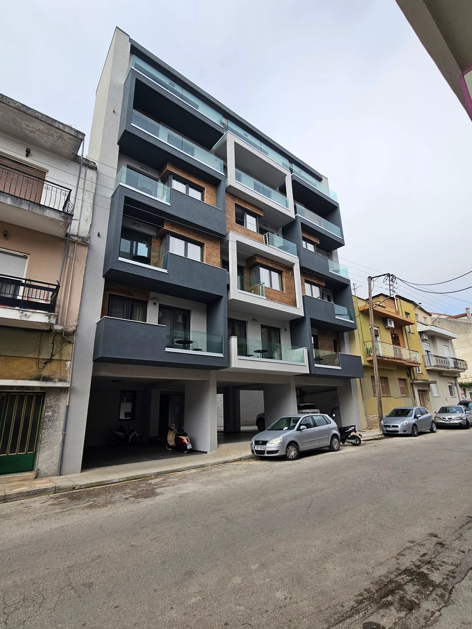 Alma Apartments