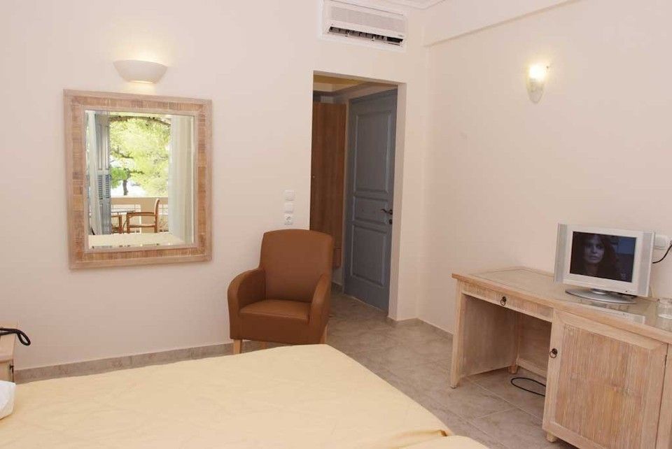 Basic Double Bungalow