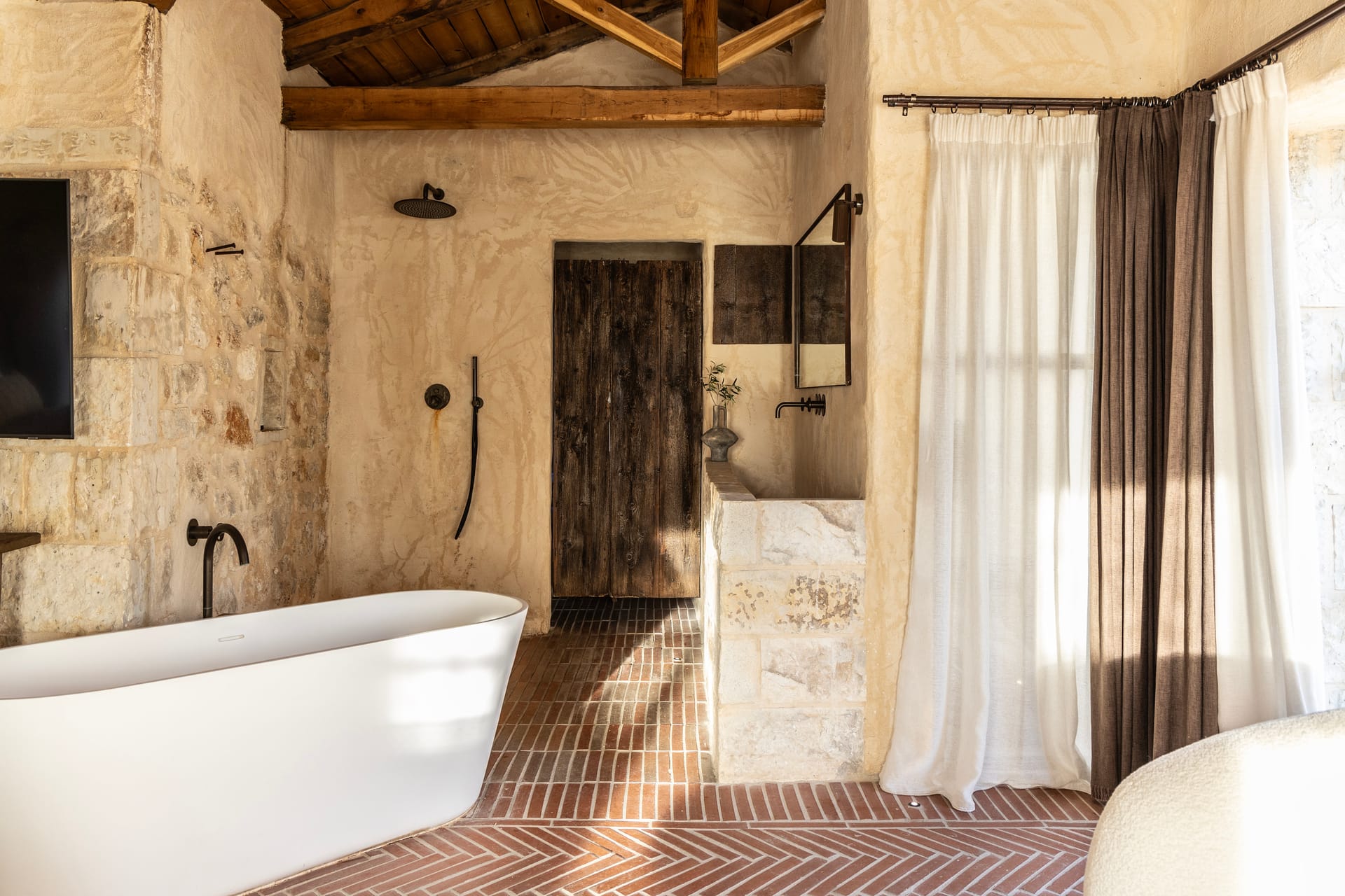 Design Suite with Private Pool (Upper Floor) | 45m2