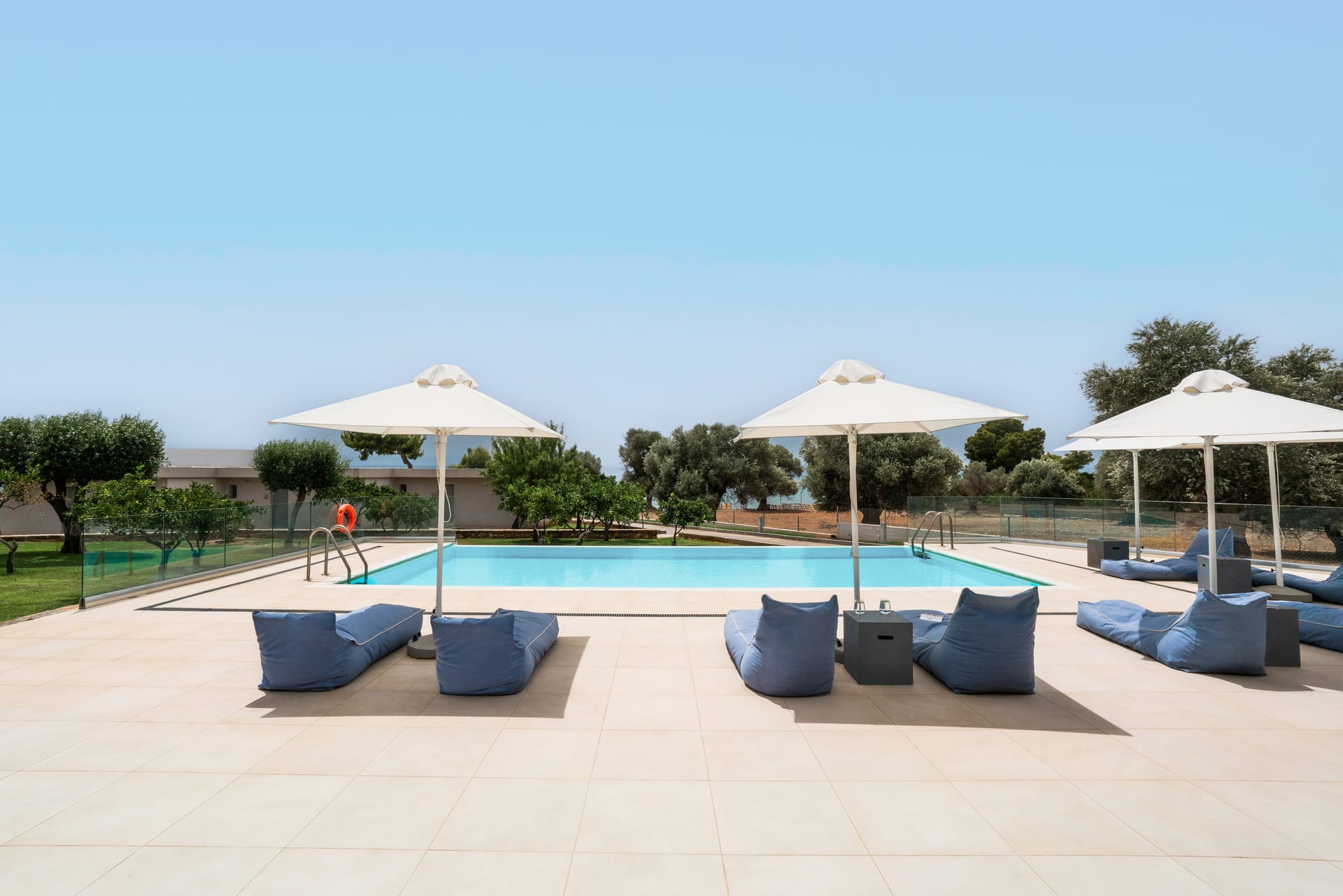 Superior Bungalow with Sharing Pool & Garden View