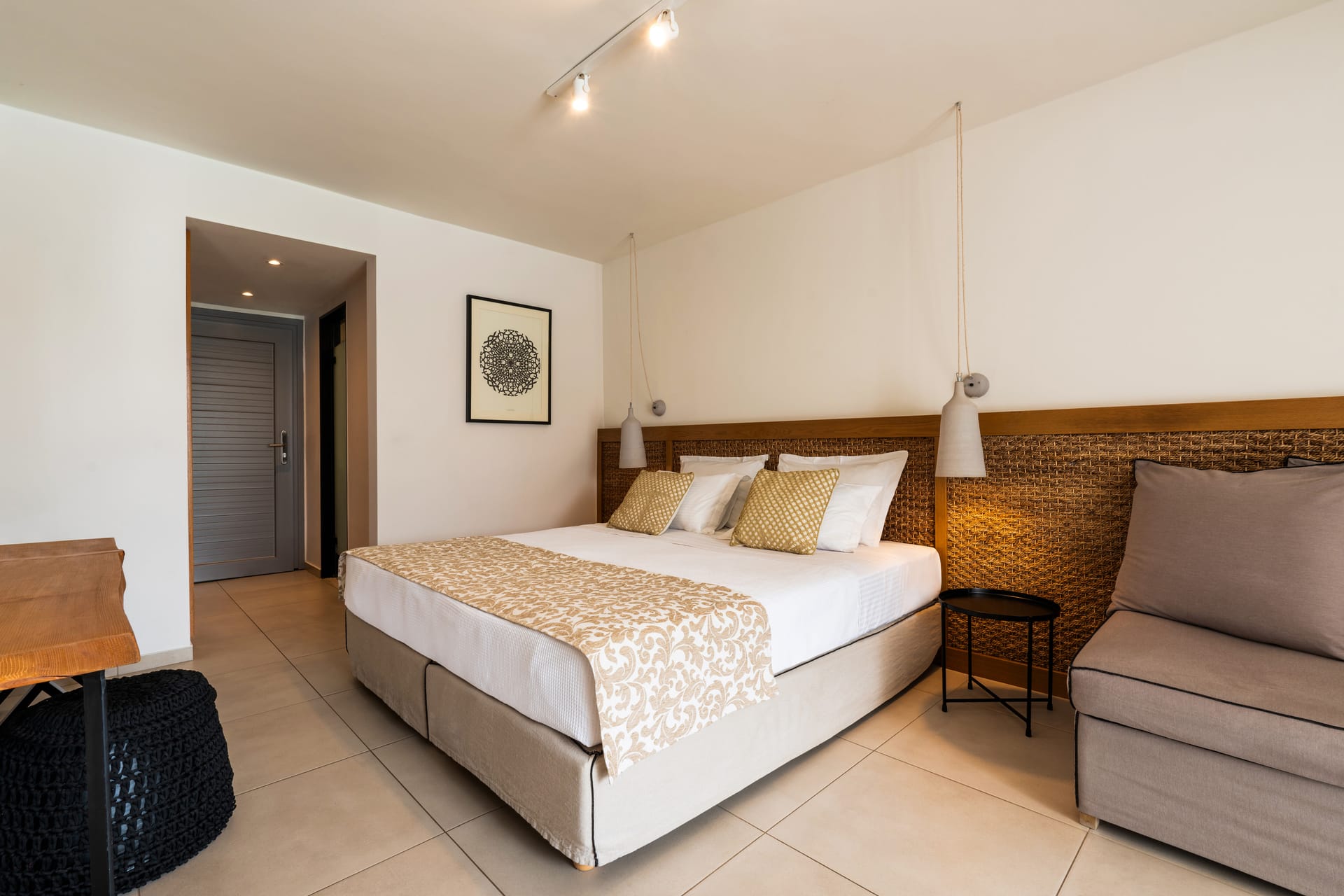 Superior Bungalow with Sharing Pool & Garden View