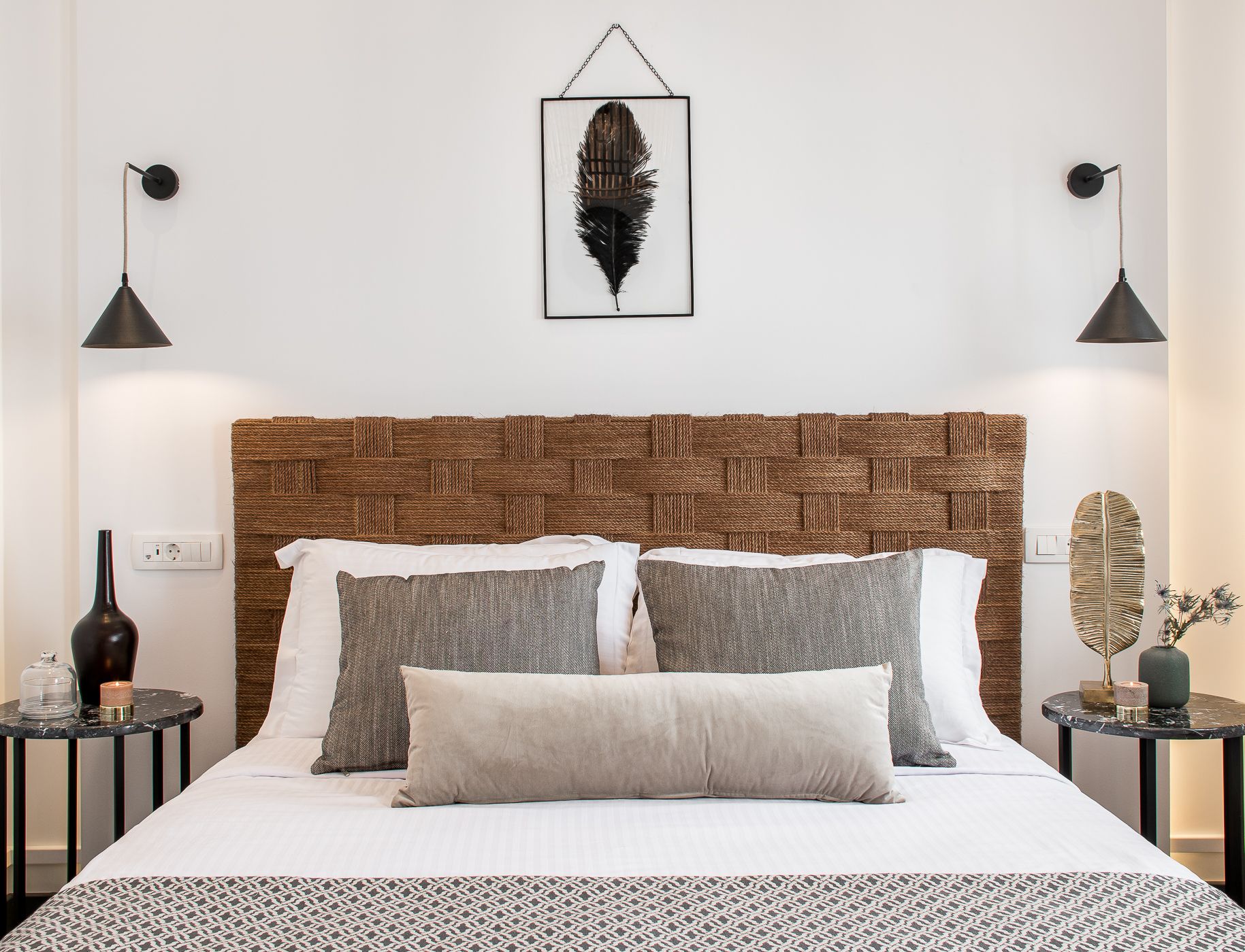 Elegant Suite Caldera View with outdoor heated Jacuzzi