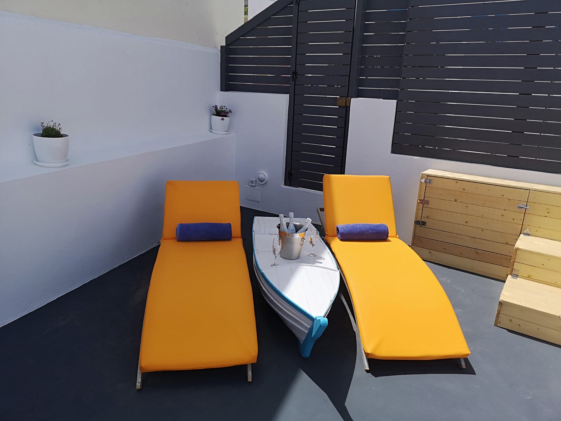 Τwo Bedroom Villa Amerisa with Outdoor Hot Tub & Sea View