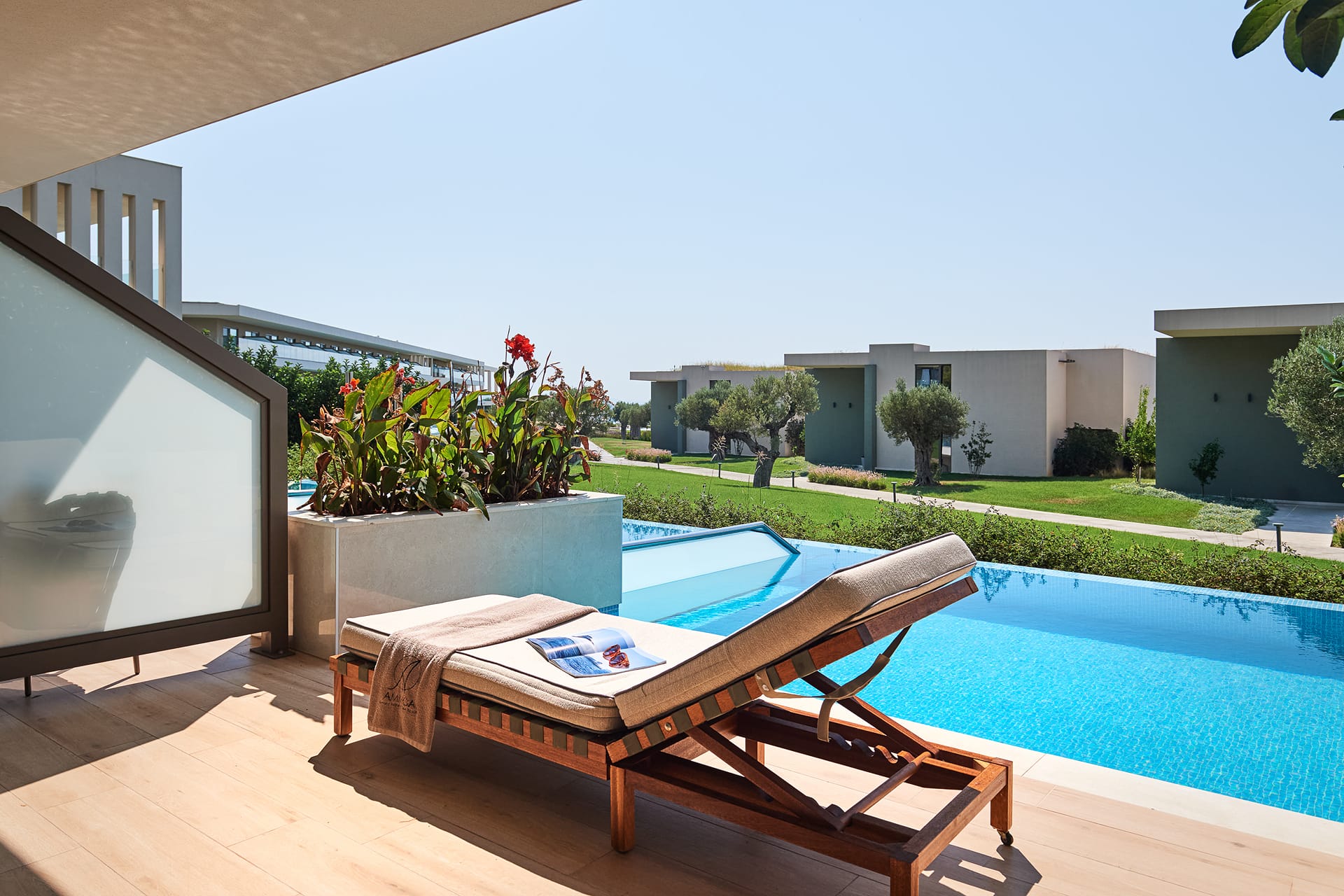 Ammoa Luxury Hotel & Spa Resort, Agios Ioannis, Grčka — Junior Suite Bungalow Garden View Private Pool