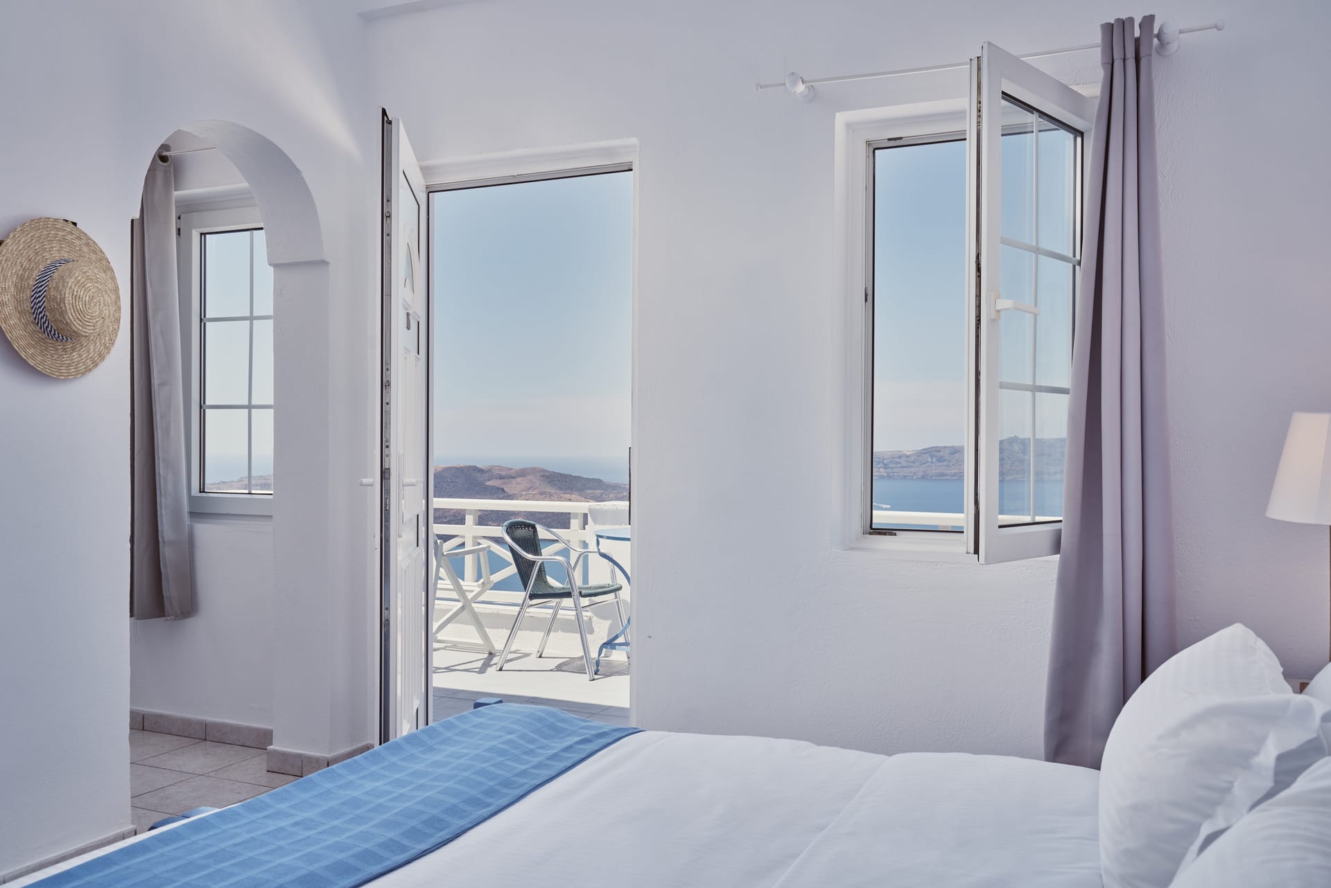 Erato Comfort Room with Caldera View