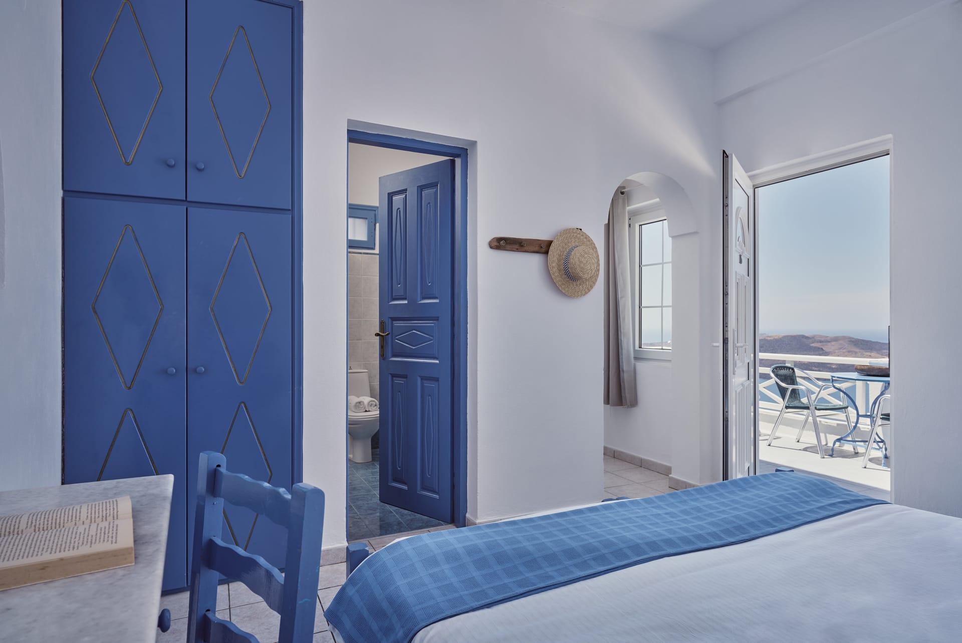 Erato Comfort Room with Caldera View