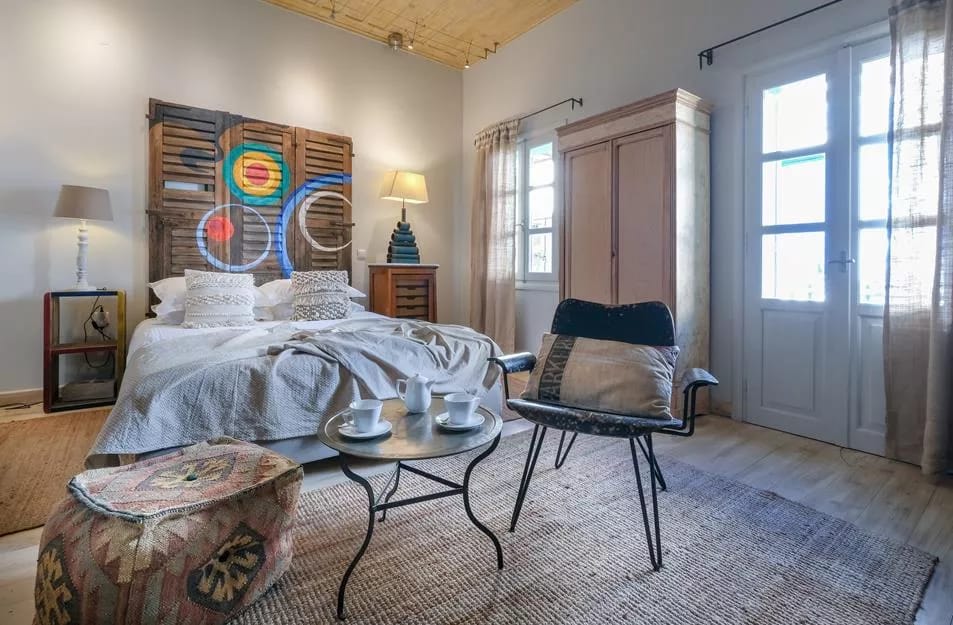 Junior Suite in Adiandi Building