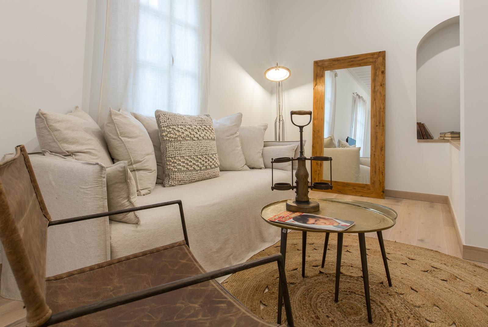 Deluxe Junior Suite | Pedestrian Road View