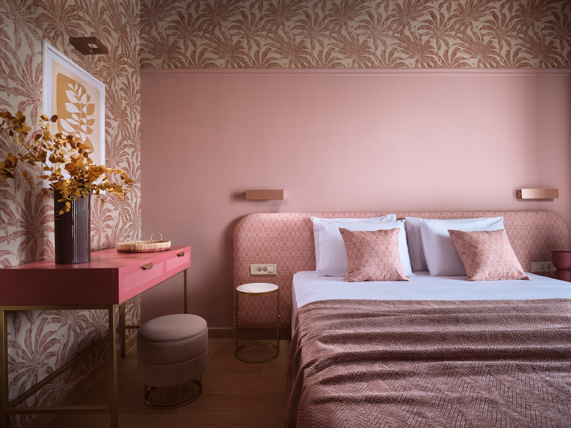 Deluxe Studio with Pool View