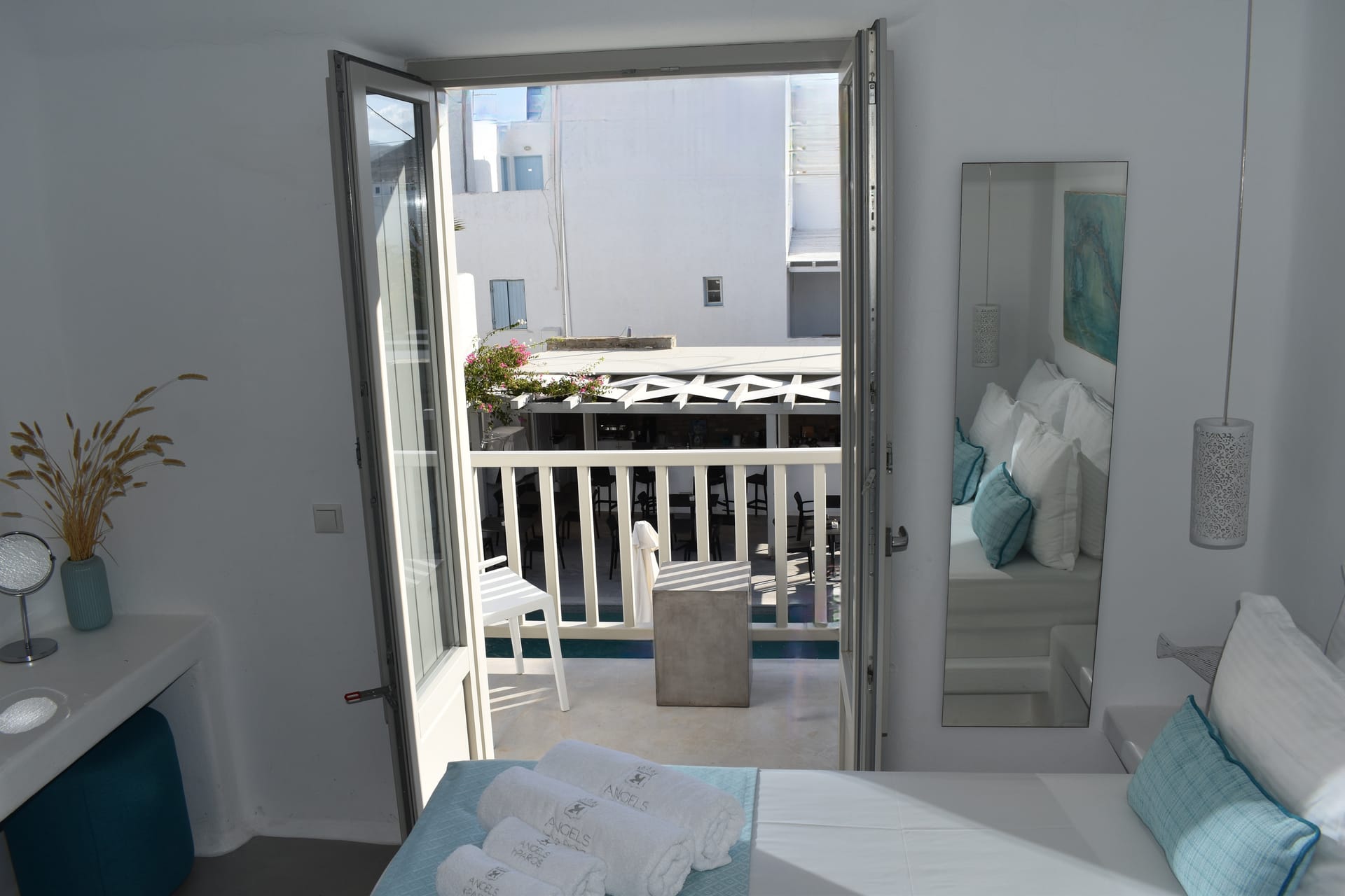 Deluxe Room Pool View with Balcony