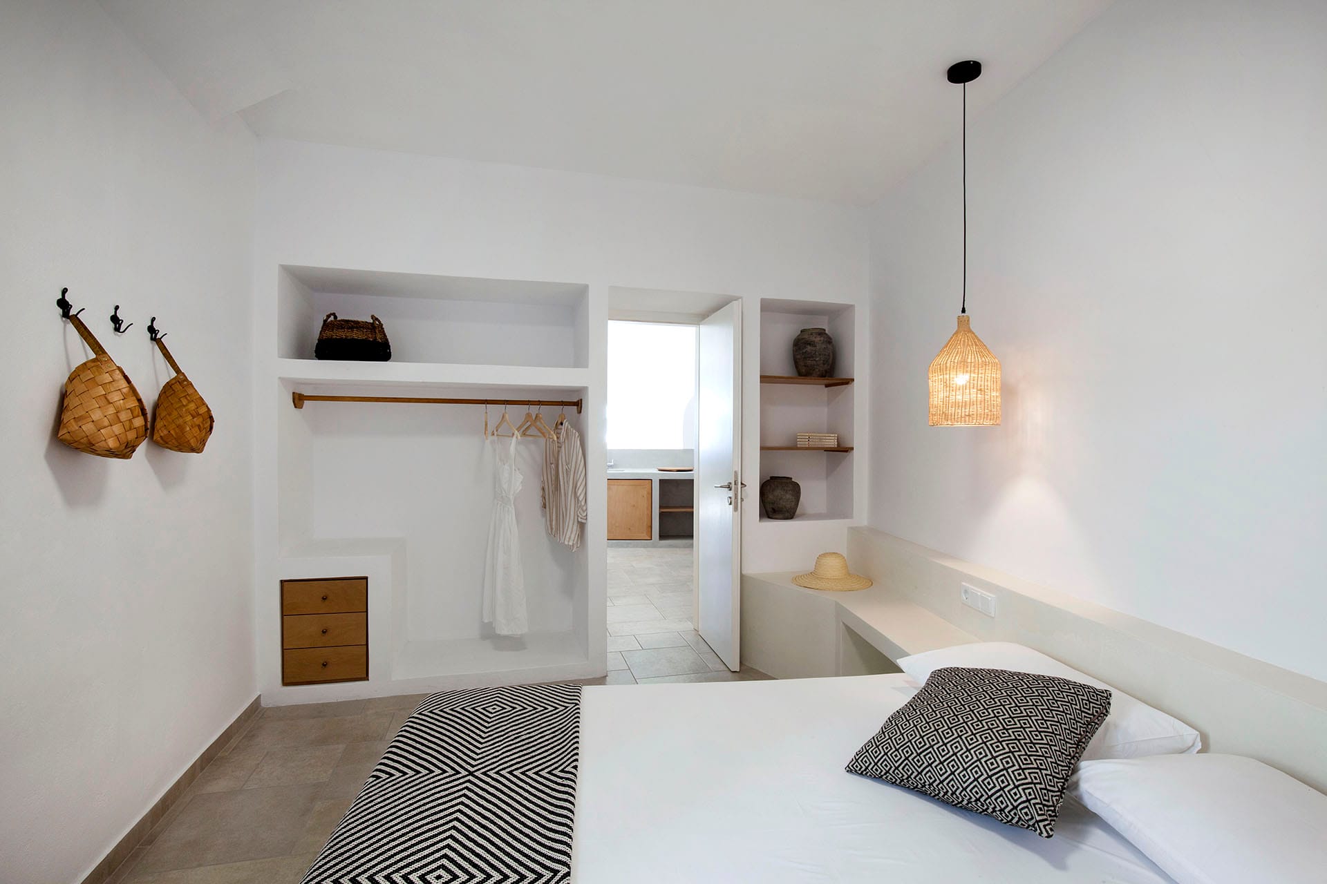1-Bedroom Apartment(No 5)