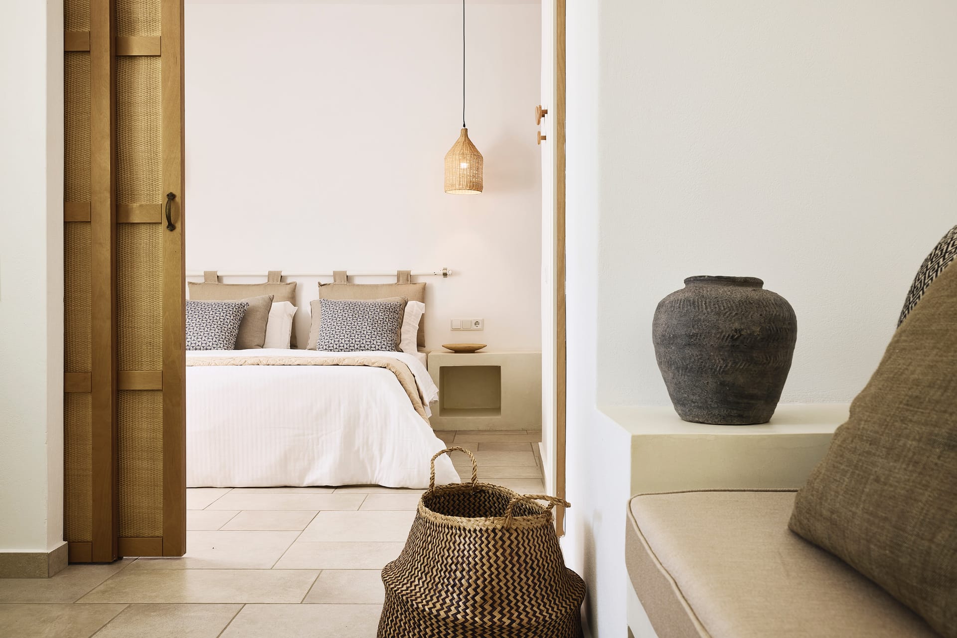 1-Bedroom Apartment with Side Sea View - Ground Floor(No 2)