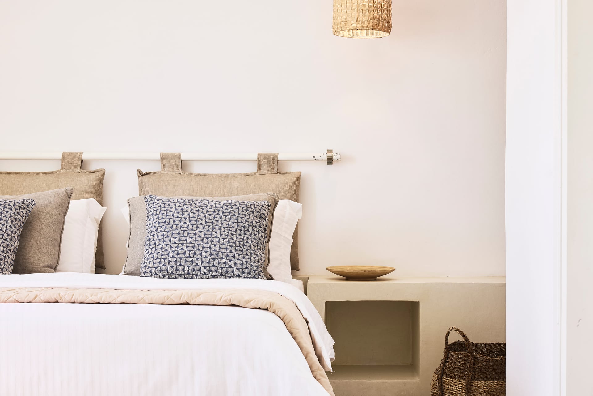1-Bedroom Apartment with Side Sea View - Ground Floor(No 2)