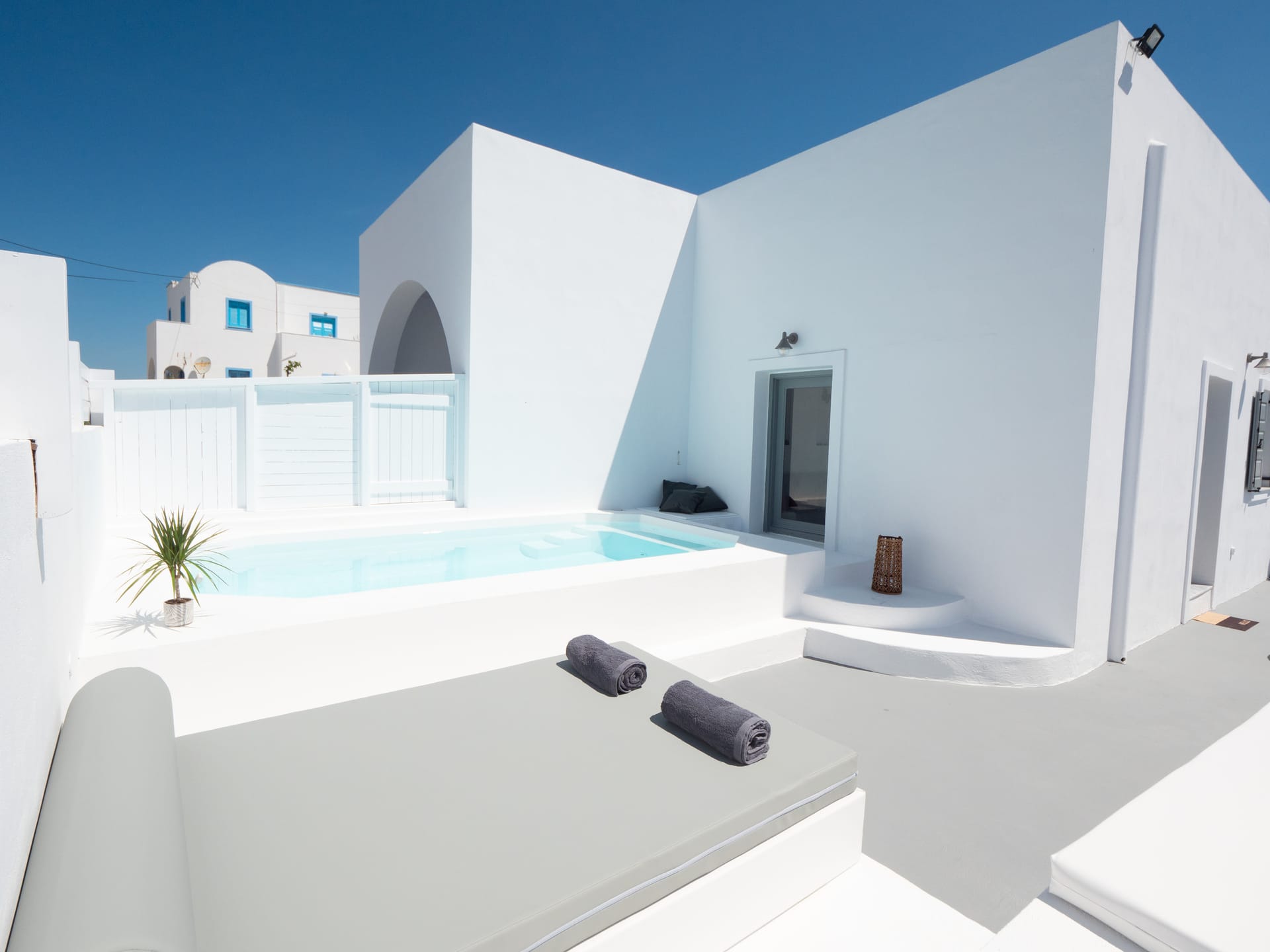 Suite with Pool | Rose