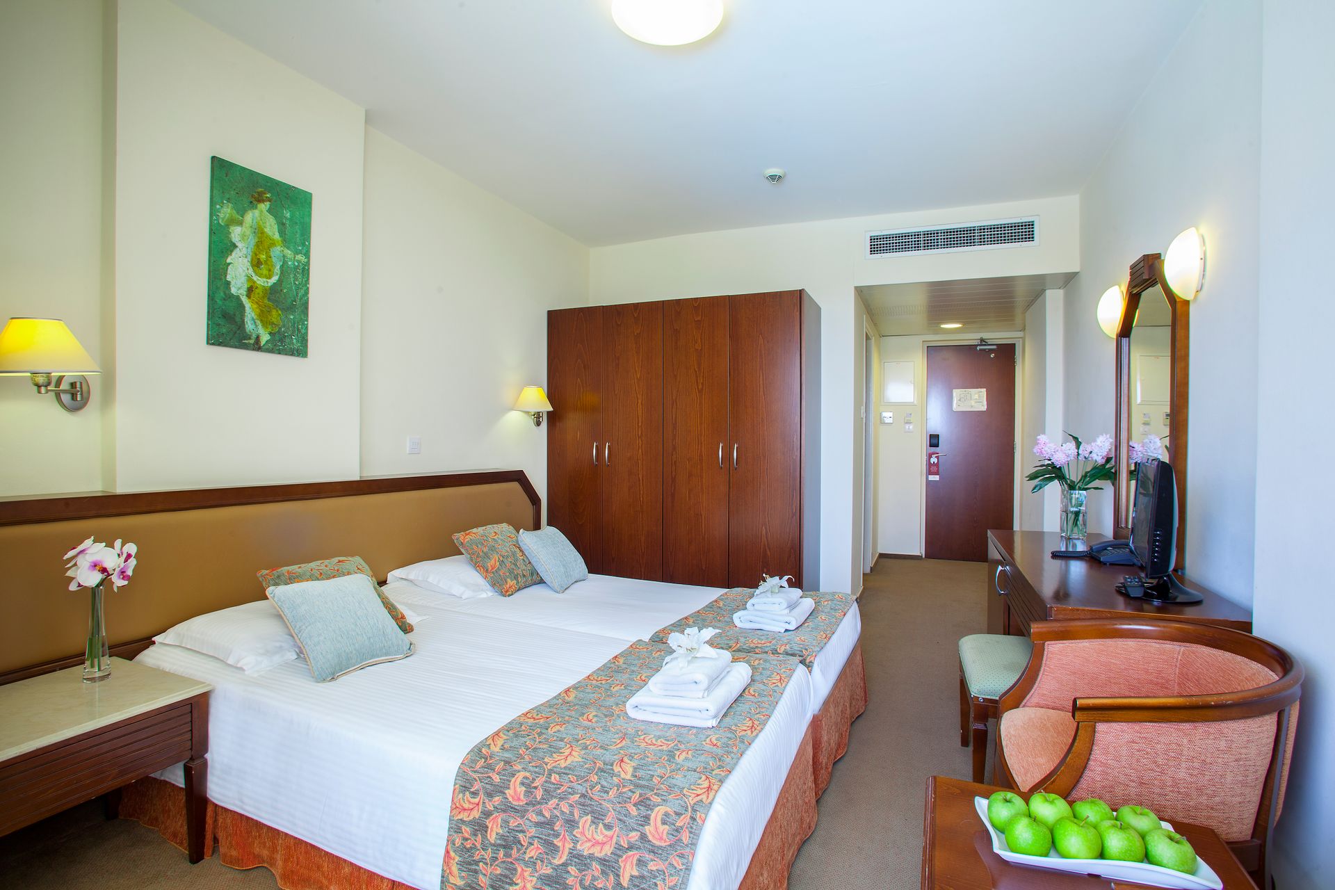 Standard Inland View