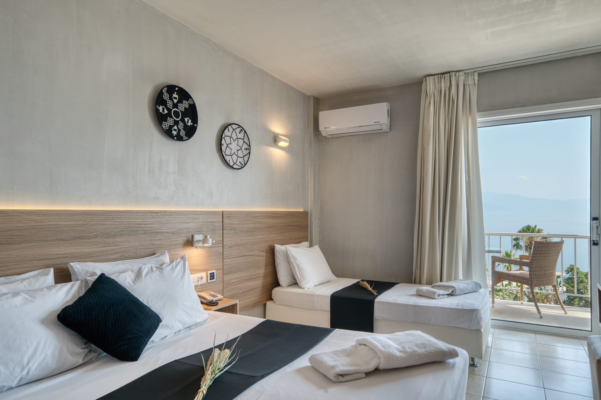 Double + Extra Bed Room with Pool / Garden View