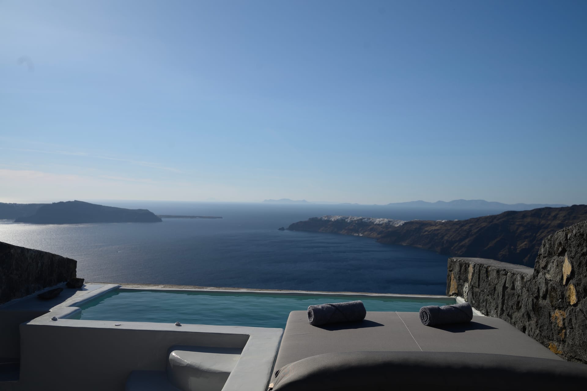 Honeymoon Suite with Infinity Heated Pool