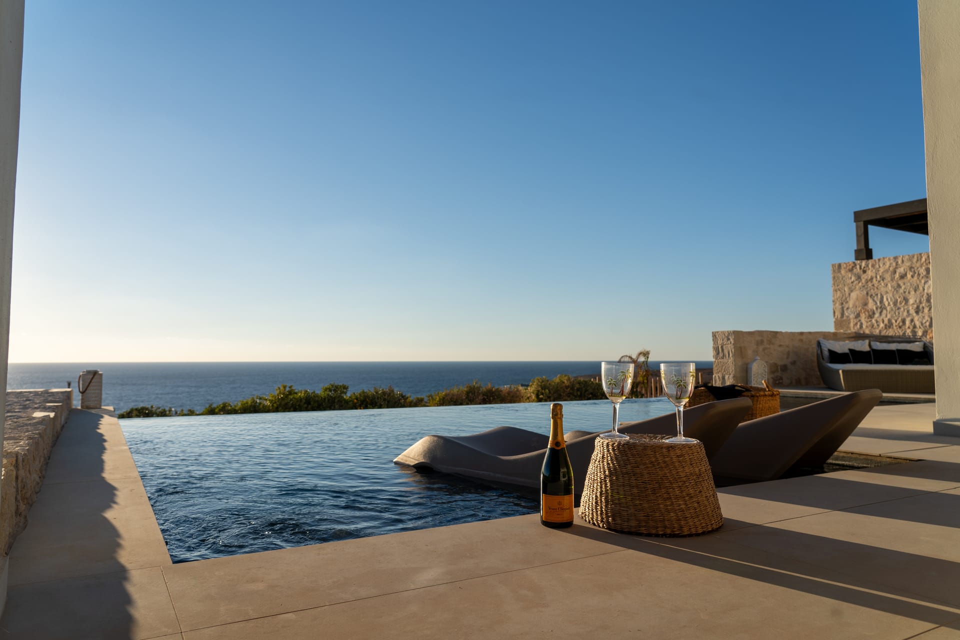 Aqua Suite