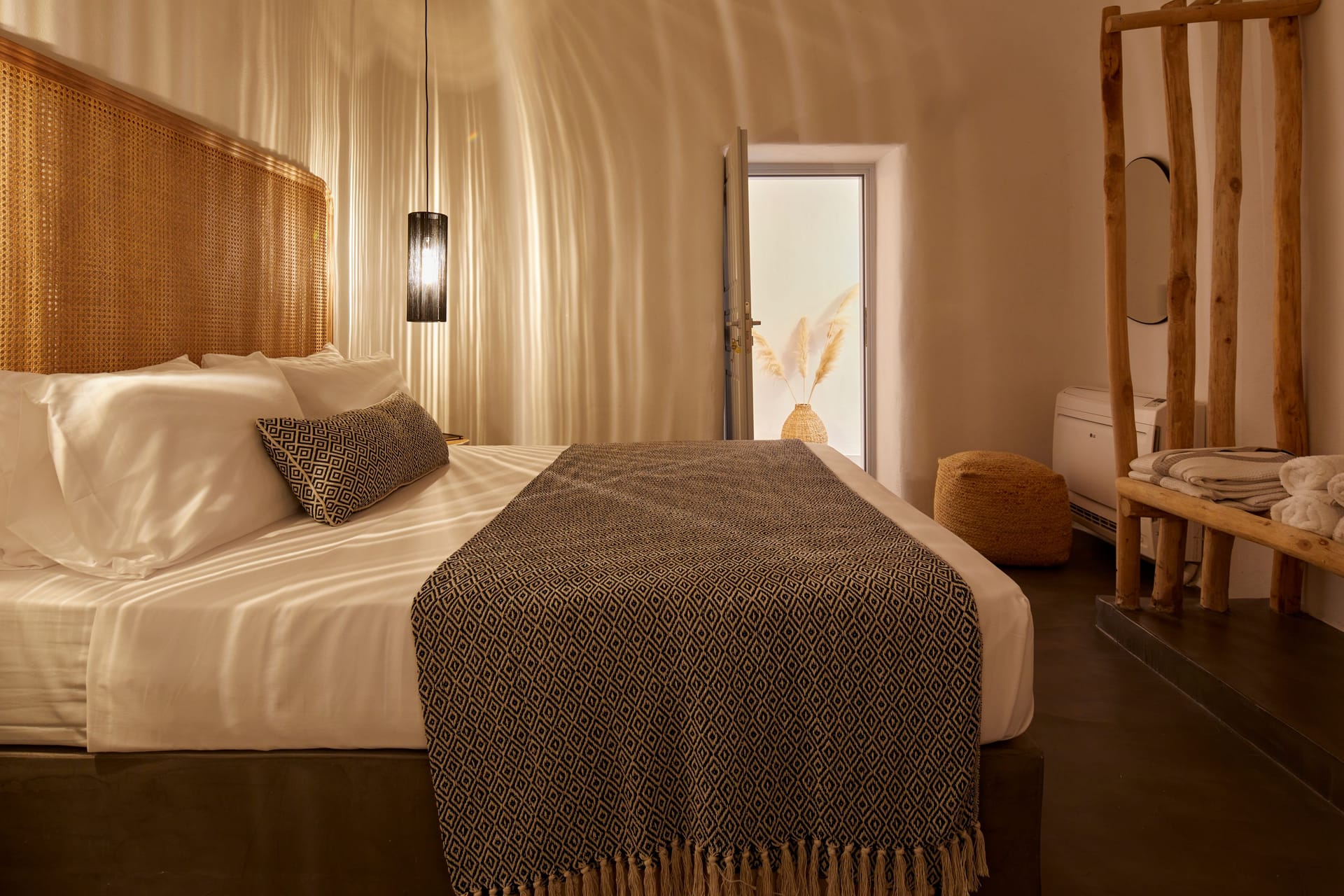 Lithos Cave Room - 38m²