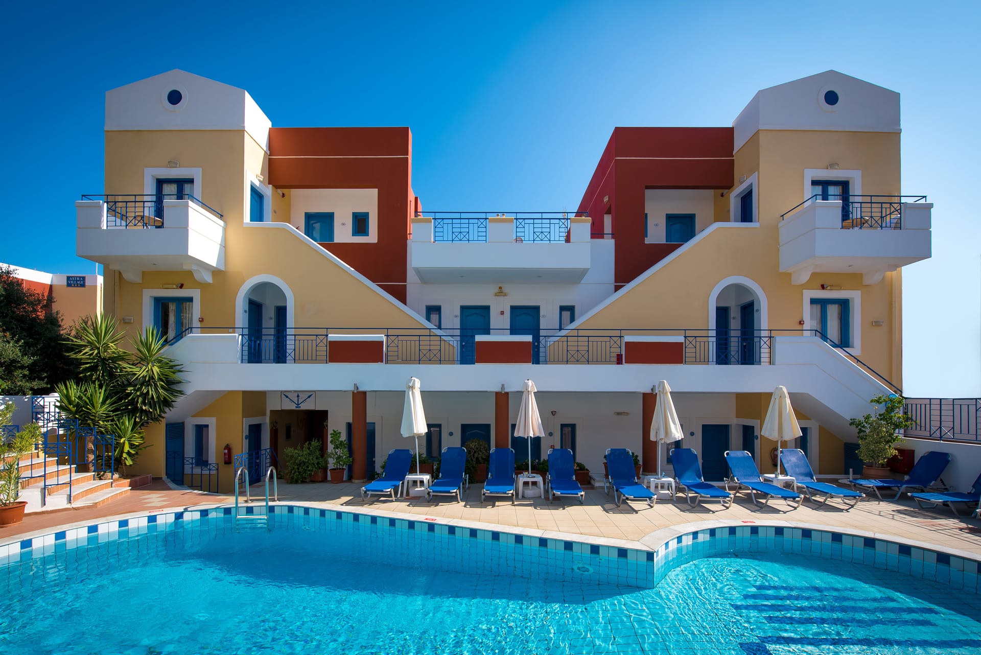Astra Village Koutouloufari