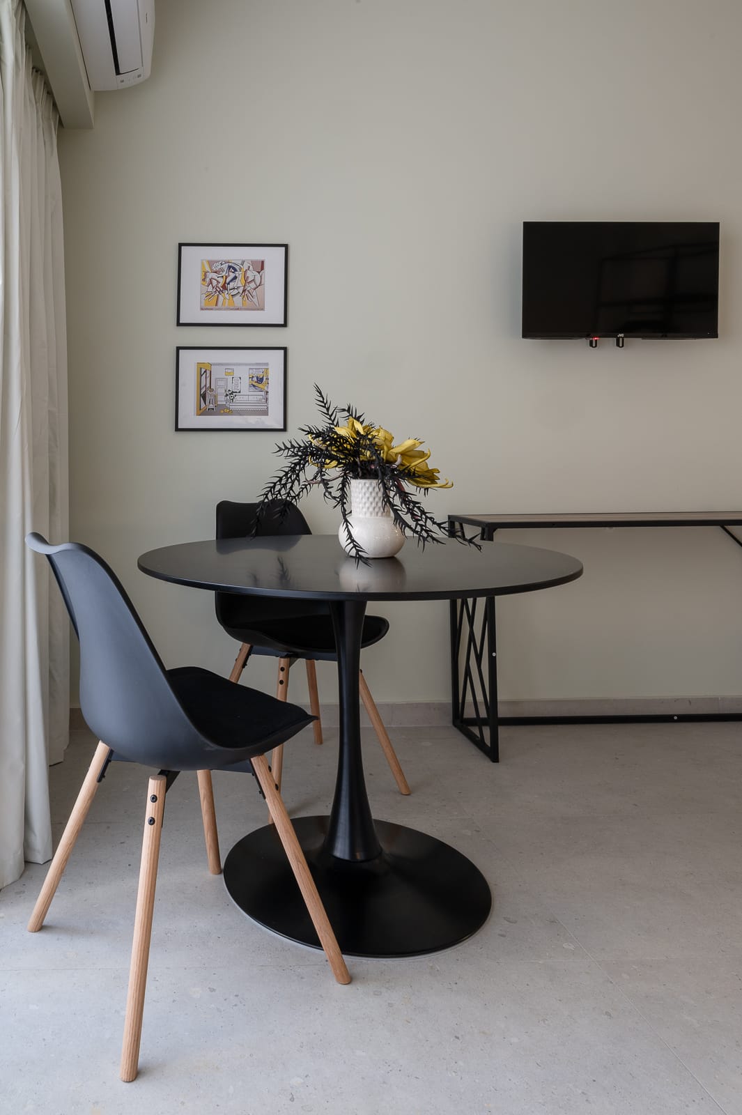 2 Bedroom Apartment (Story 1b)