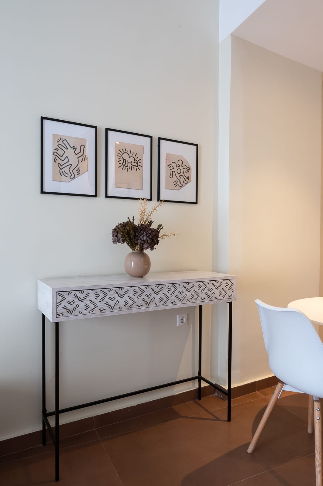 Studio Apartment (Story 2a)