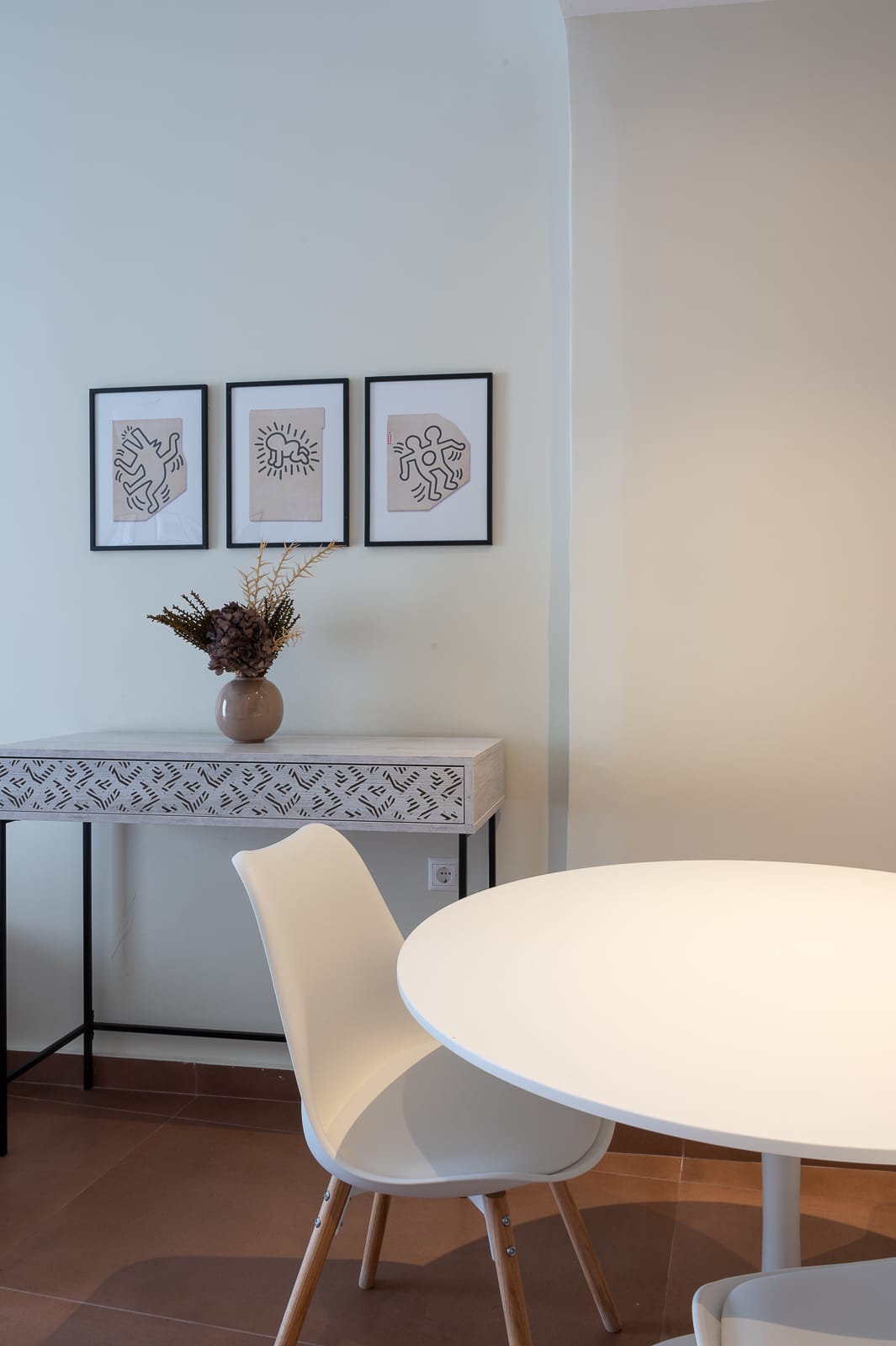 Studio Apartment (Story 2a)