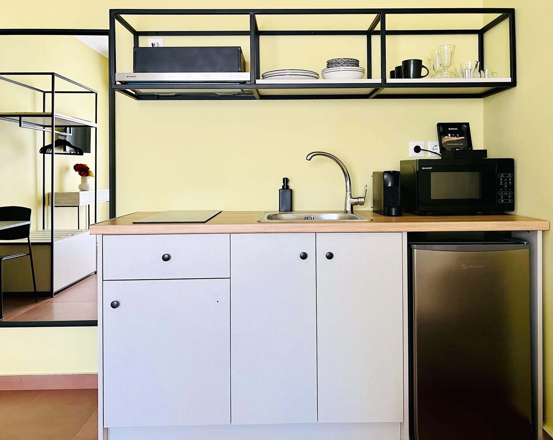 Studio Apartment (Story 3b)