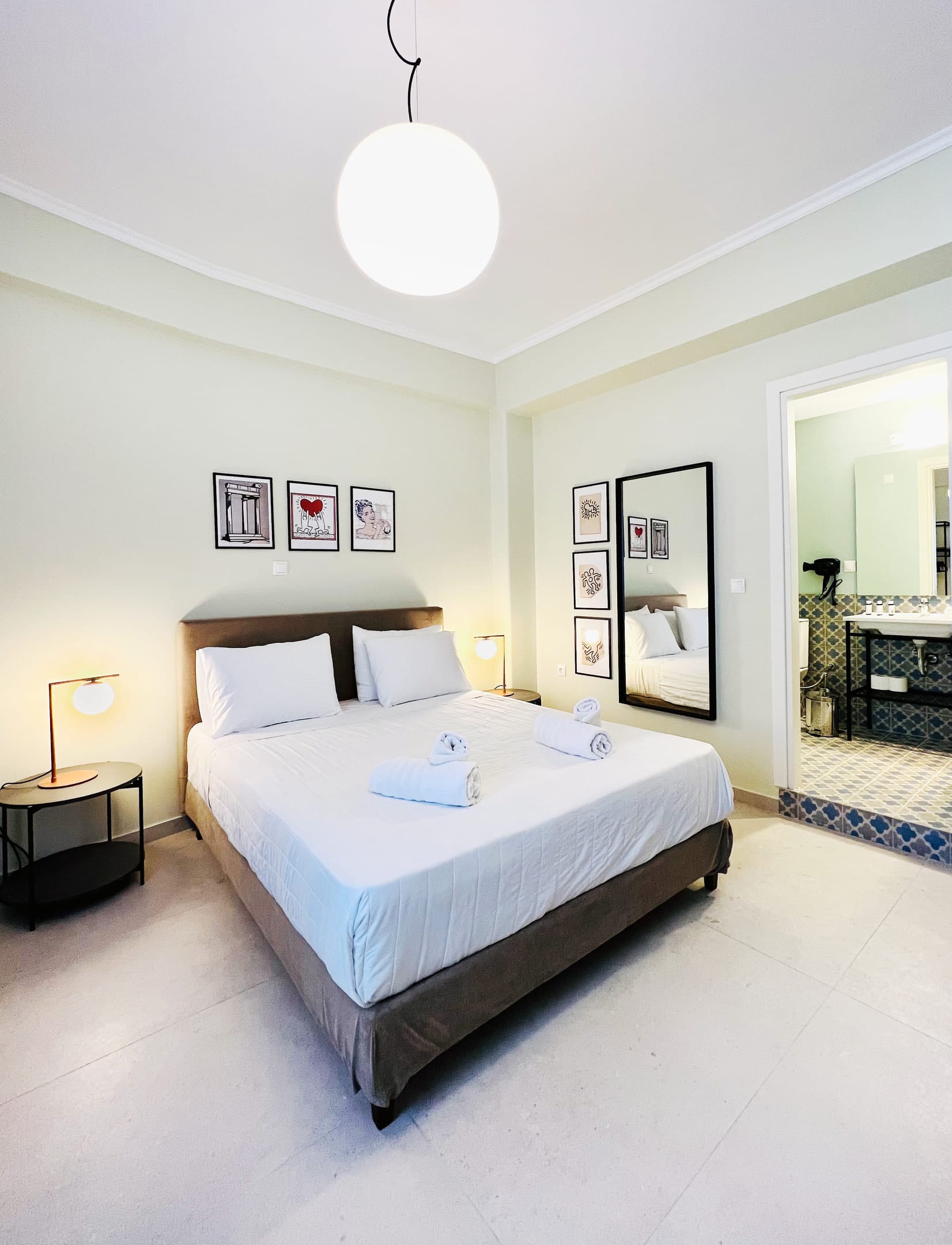 Studio Apartment (story 3c)