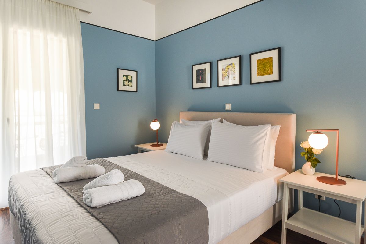 Studio Apartment (Story 6b)