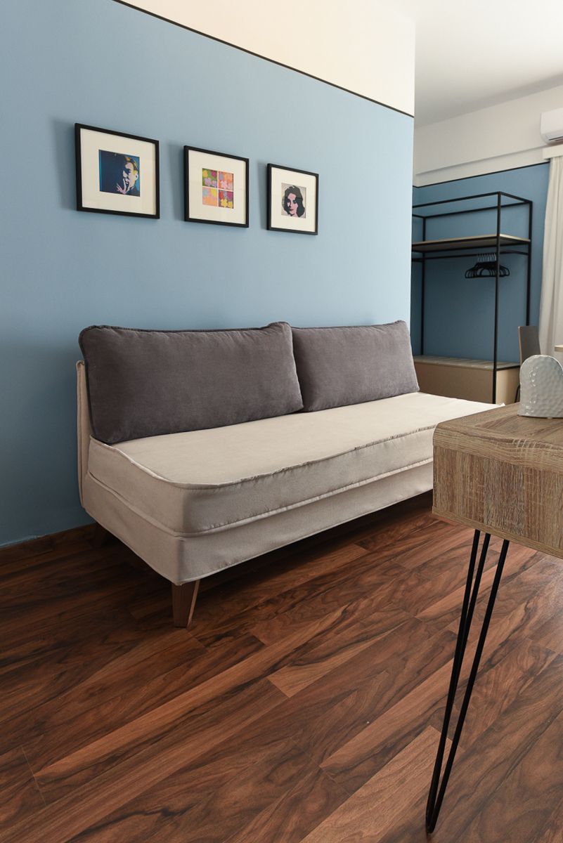Studio Apartment (Story 6b)