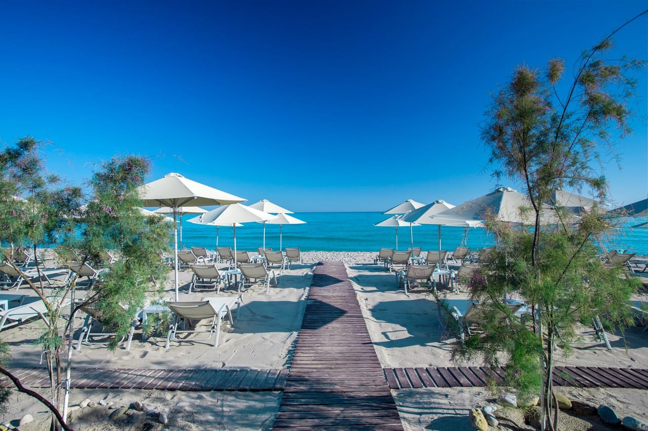 atlantis beach hotel & spa