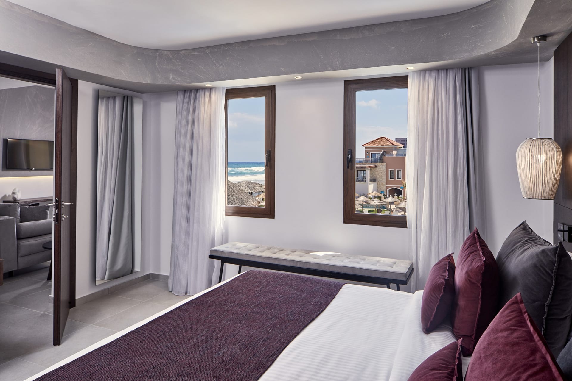 Atlantica Caldera Palace, Guves, Grčka — Family Suite Private Pool Sea View