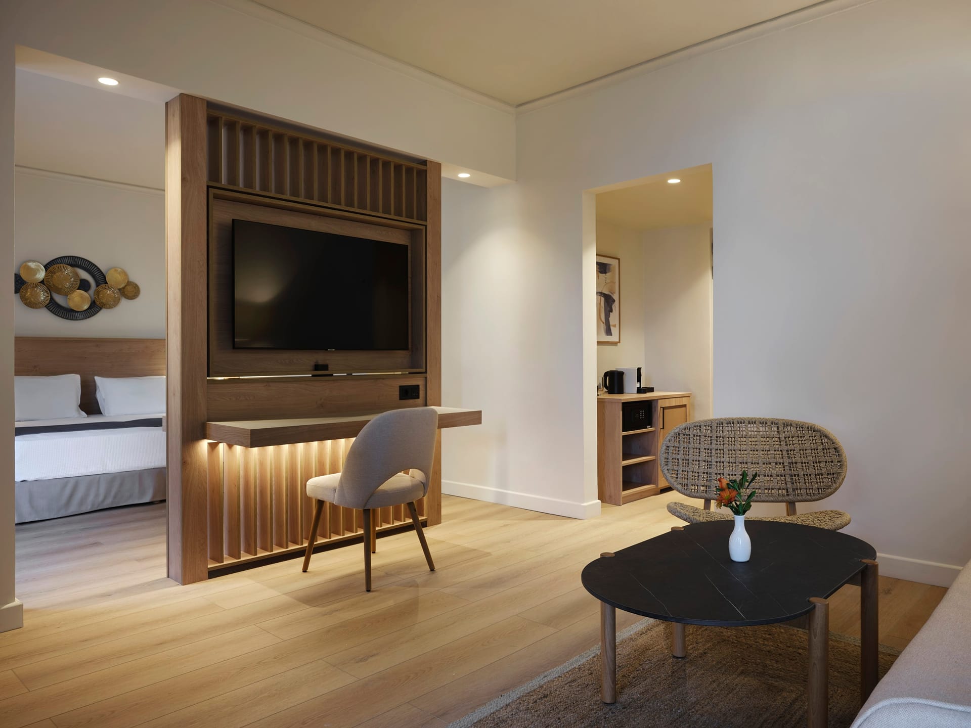 Family Suite Inland View (Open Plan)