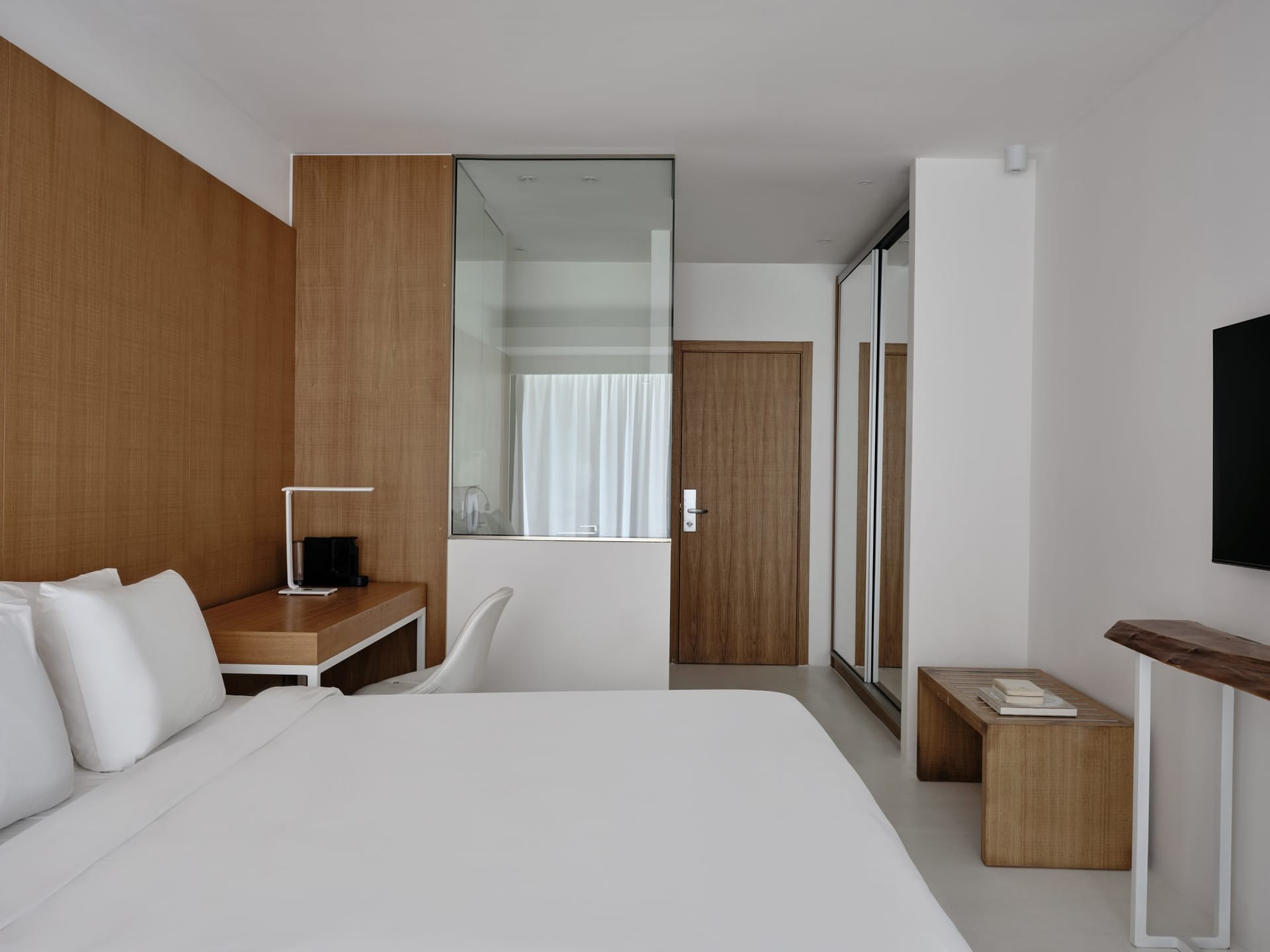 Superior Room Side Sea View